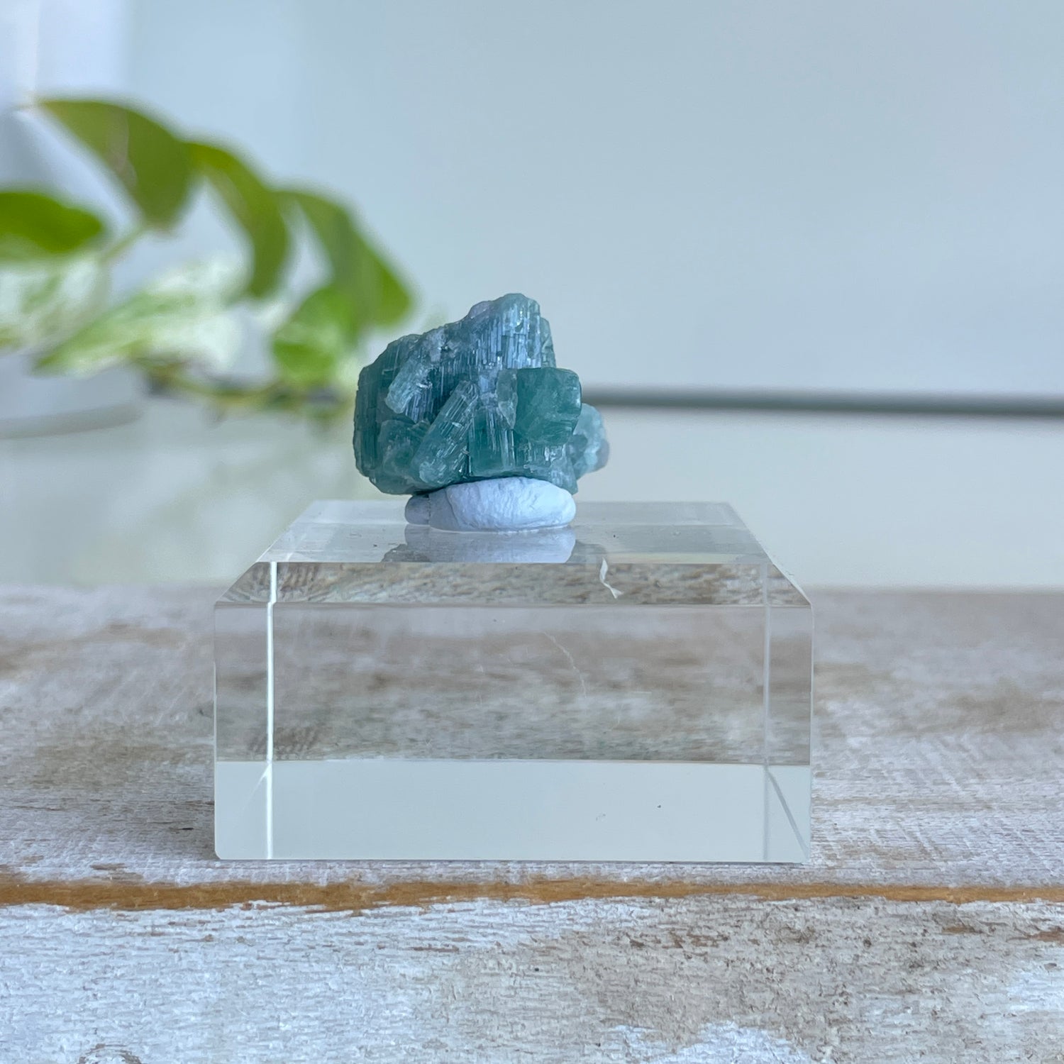 Blue Tourmaline Cluster 5.68g