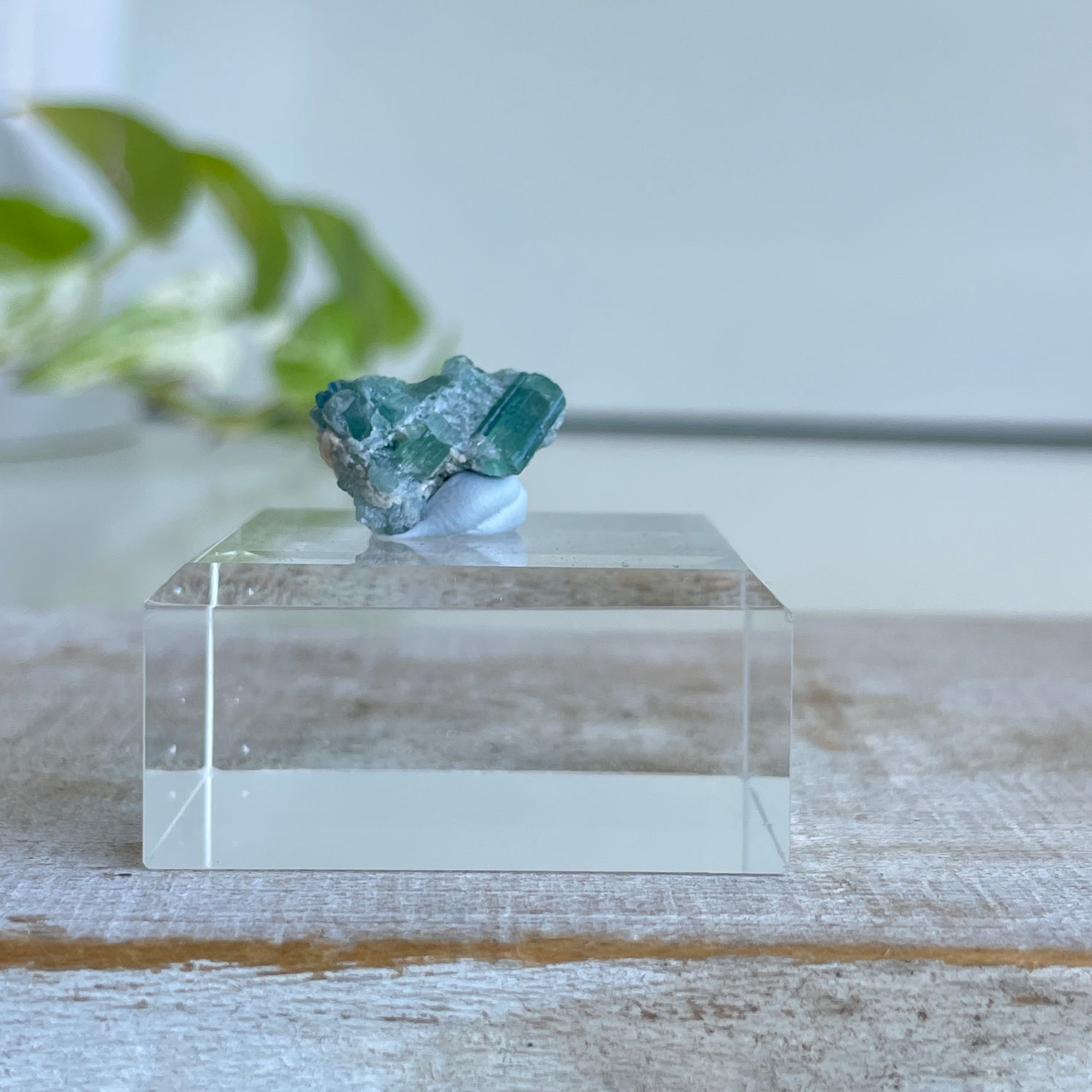 Blue Tourmaline Cluster 2.54g