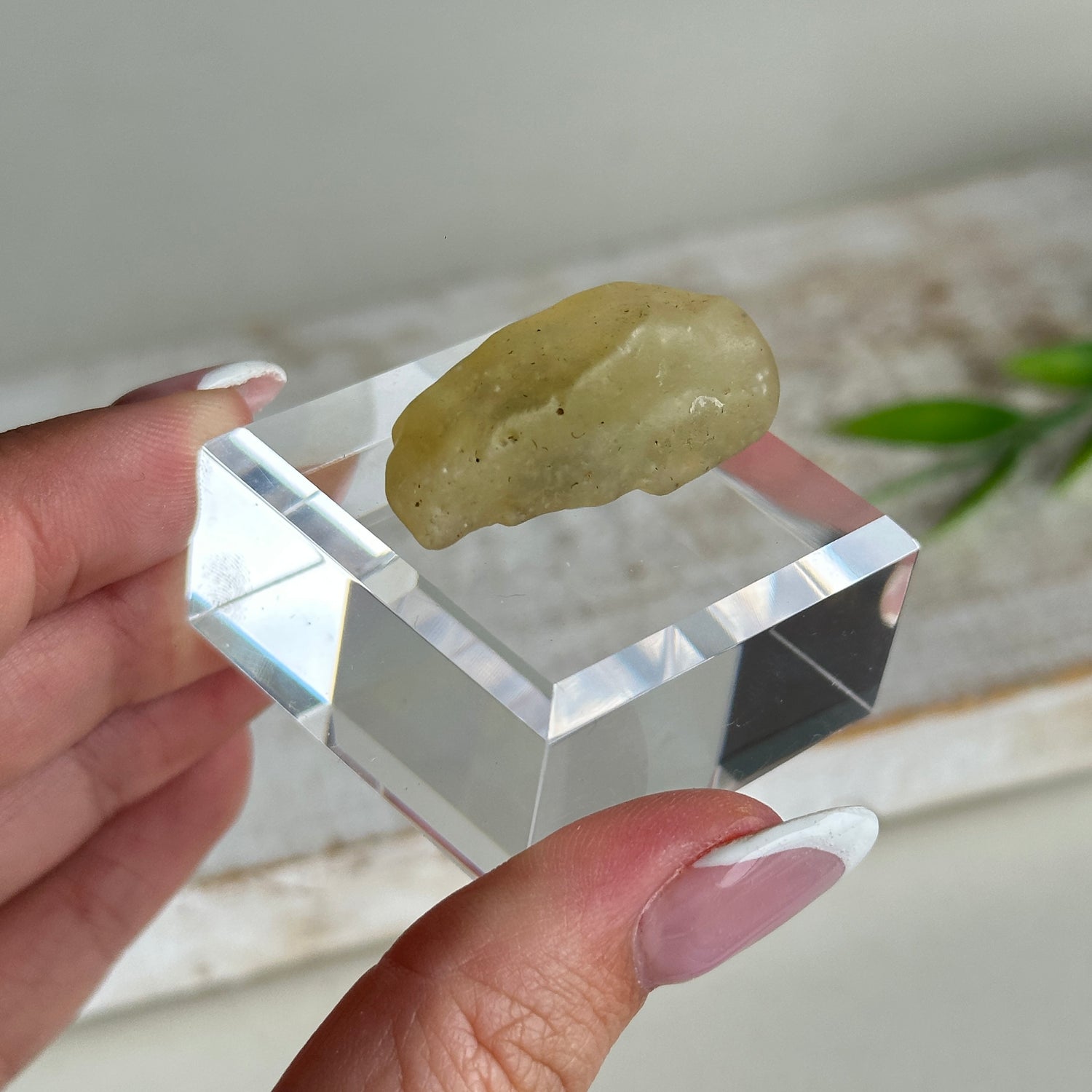 Libyan Desert Glass Pc 7.98g