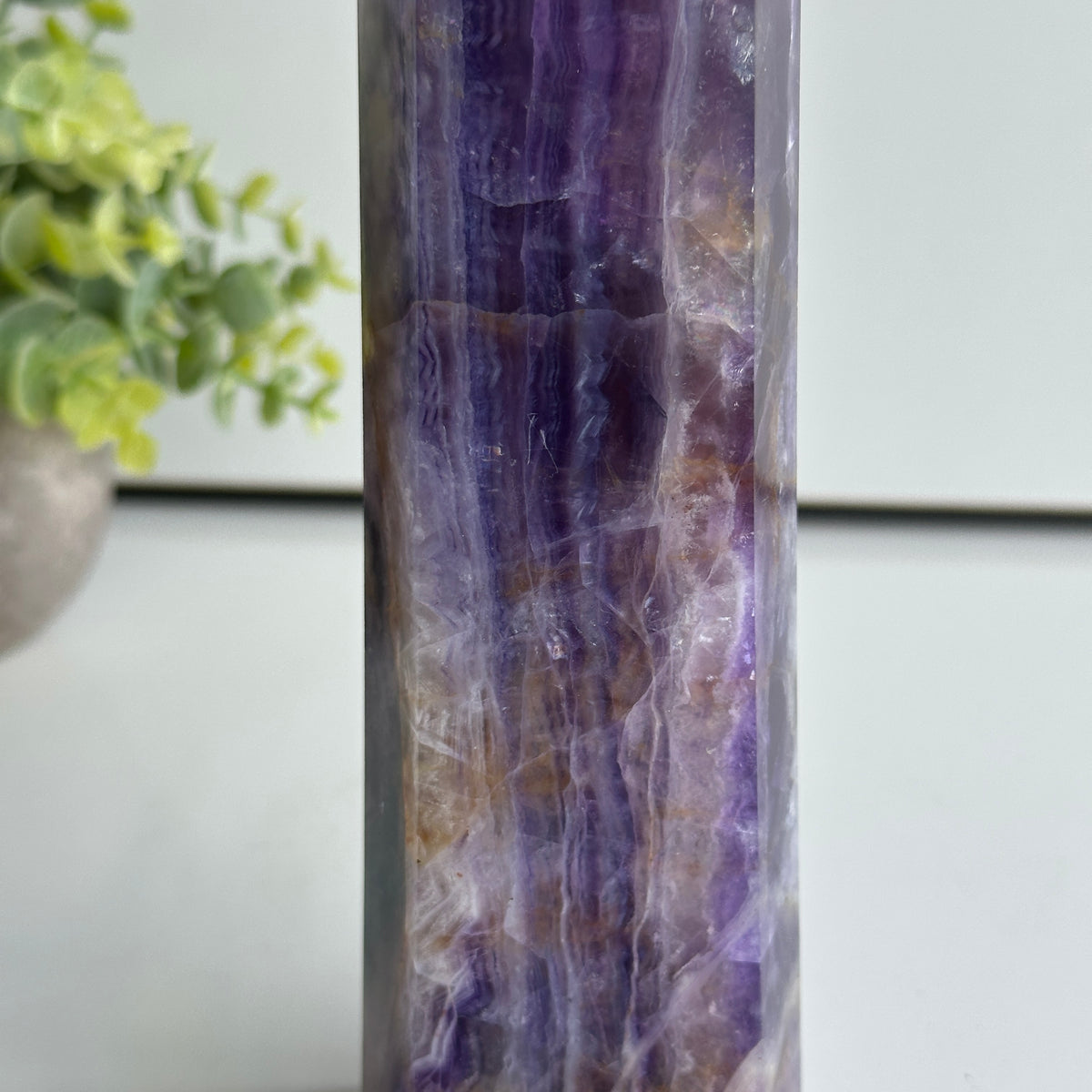 Fluorite Generator 19.7cm