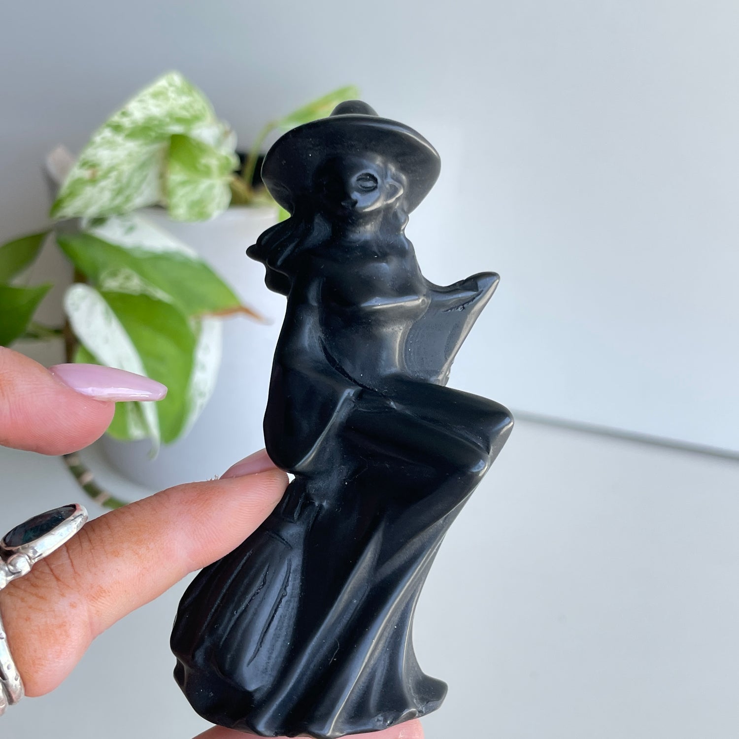 Black Obsidian Witch