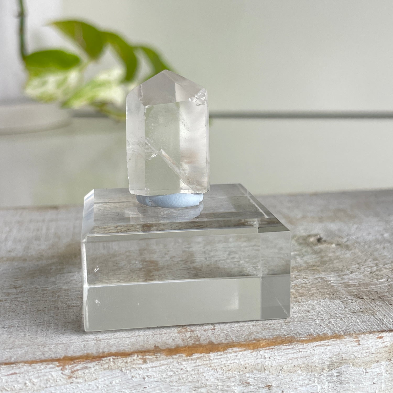 Phantom Quartz Generator Lge