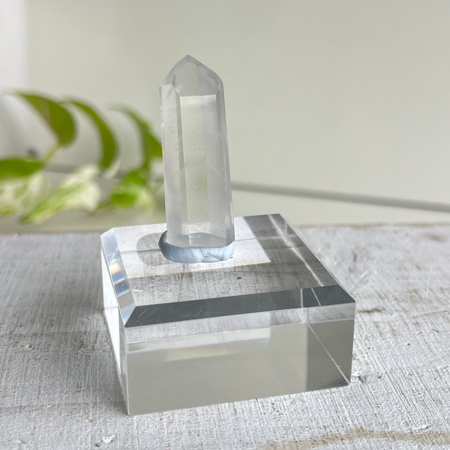 Phantom Quartz Generator Lge