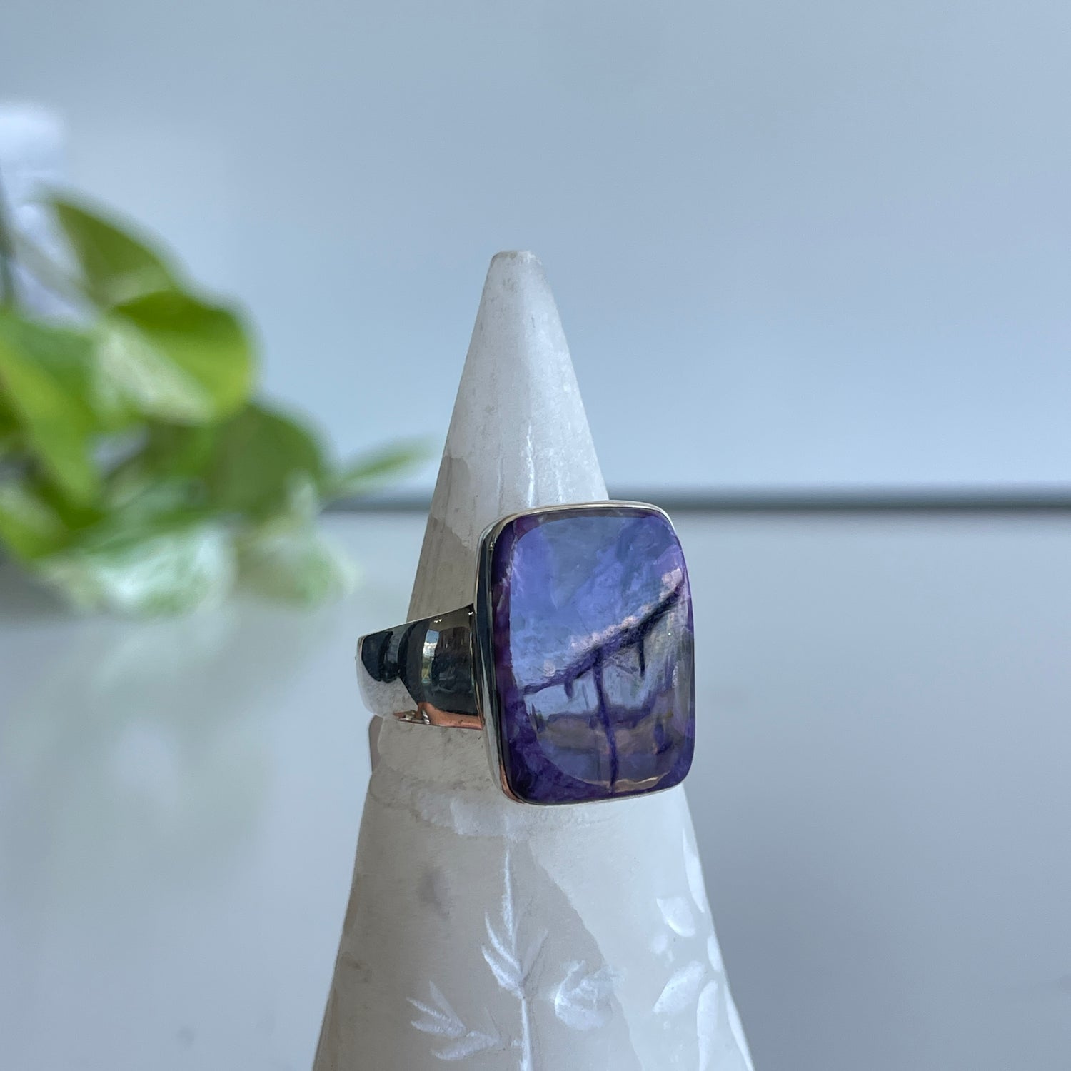 Charoite Rectangle Ring Sz9