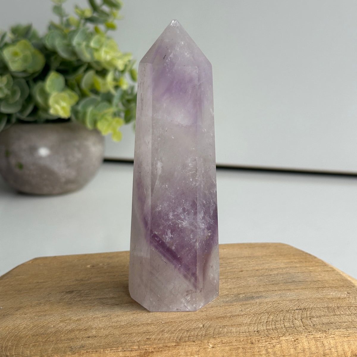 Amethyst Generator 11.3cm