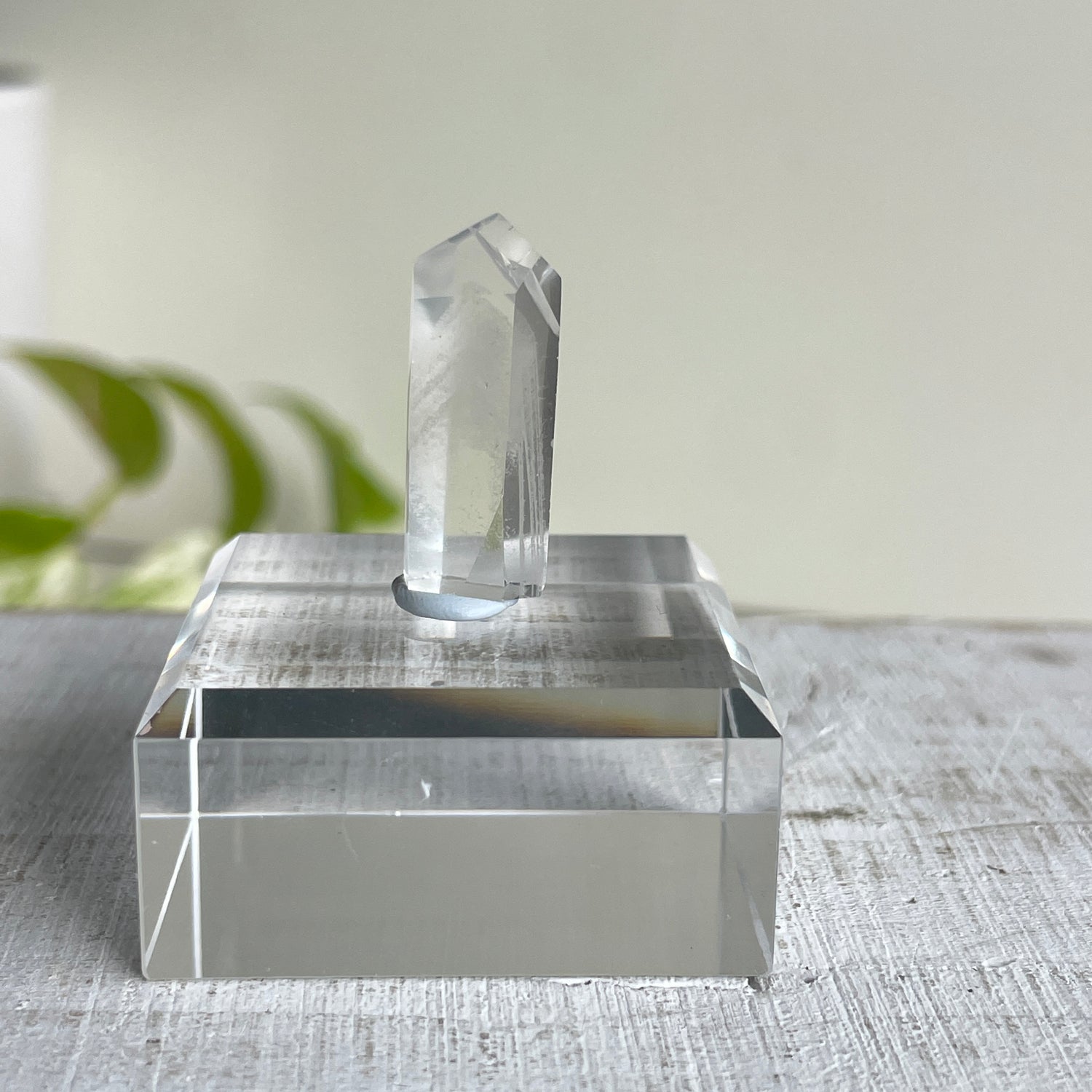 Phantom Quartz Generator Sml