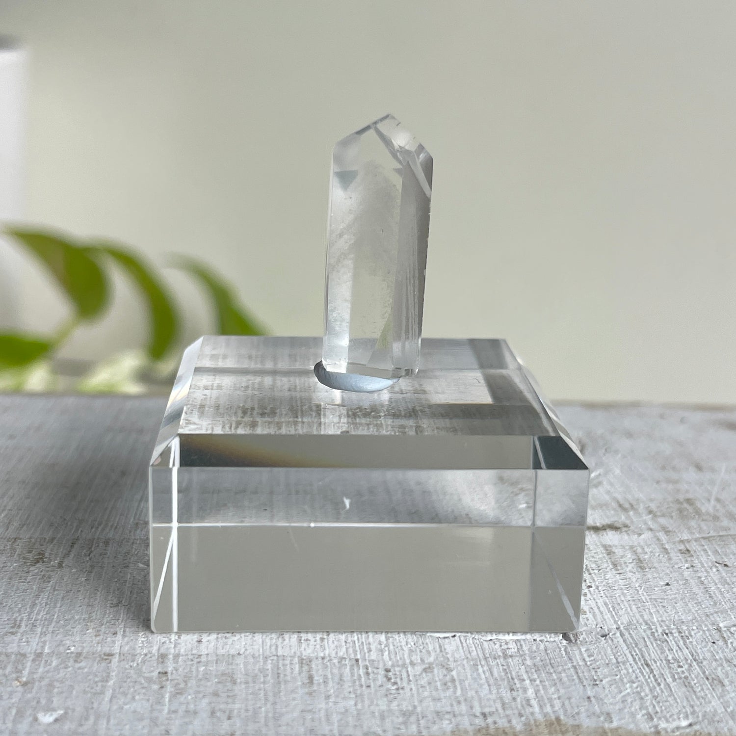 Phantom Quartz Generator Sml