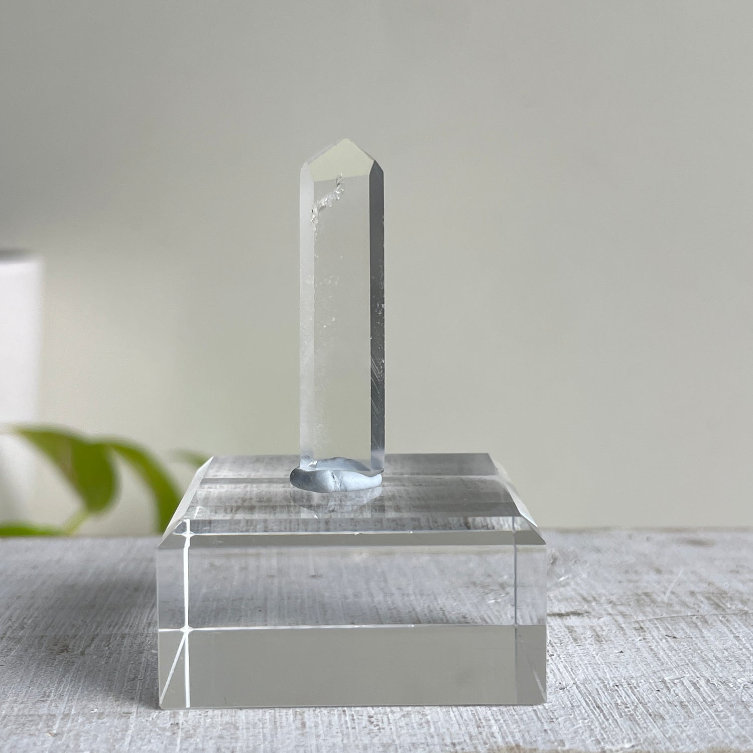 Phantom Quartz Generator Sml