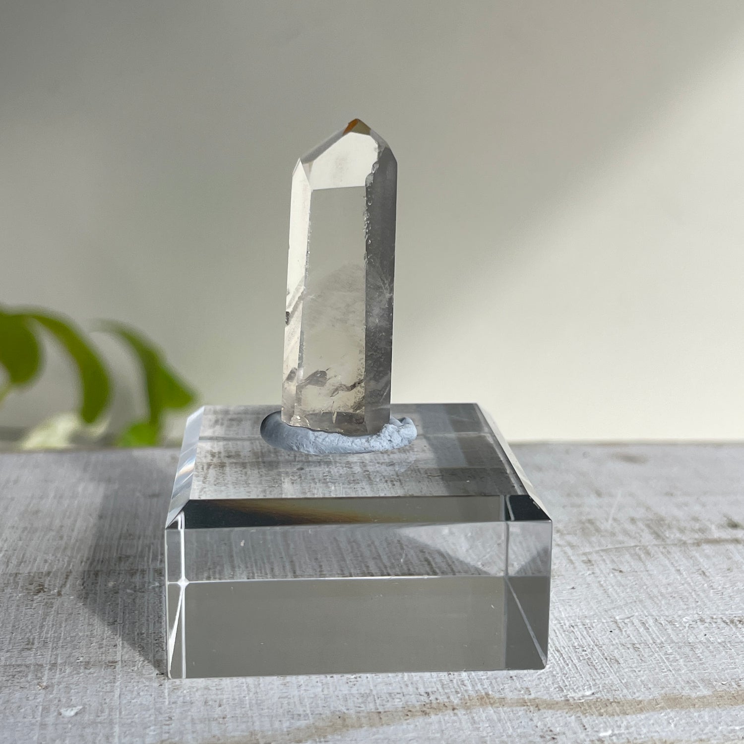 Phantom Quartz Generator Lge