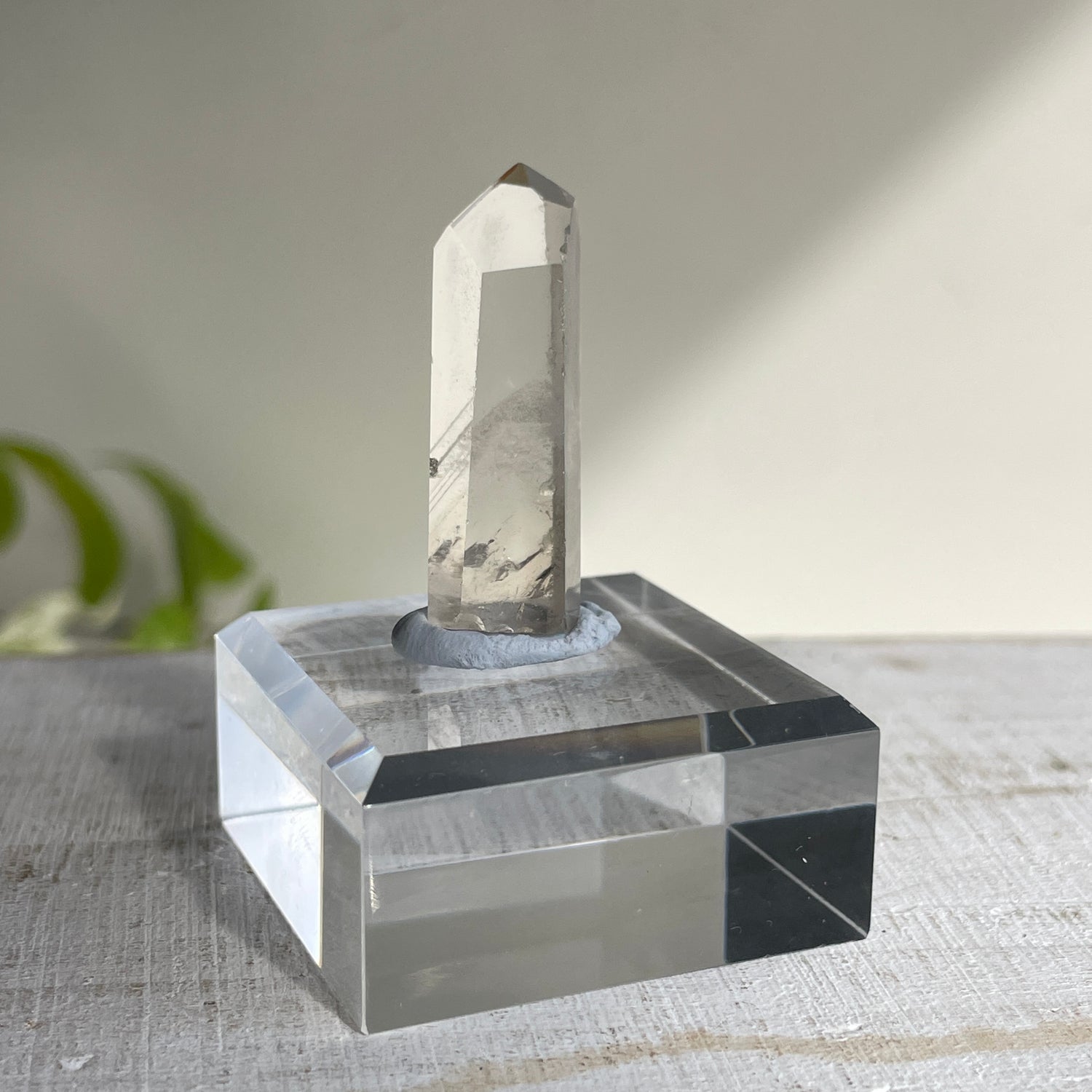 Phantom Quartz Generator Lge