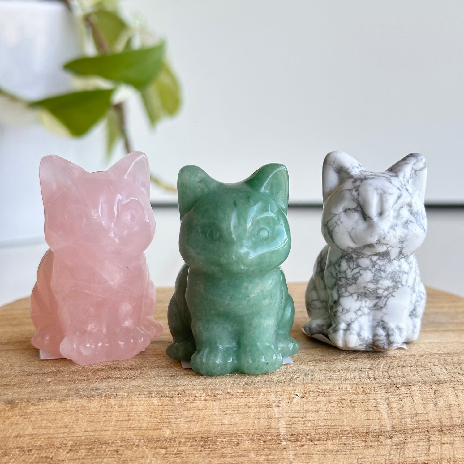 Crystal Sitting Cat