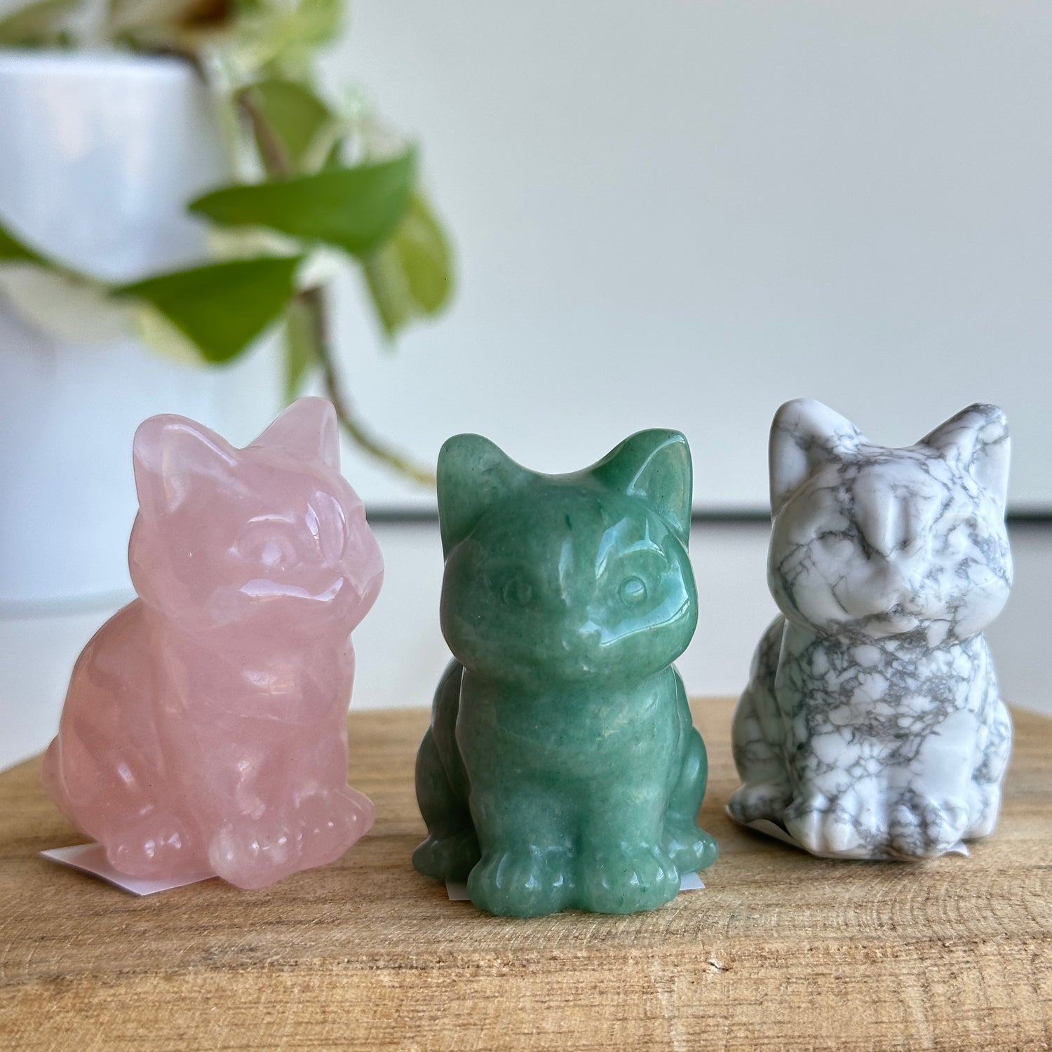 Crystal Sitting Cat