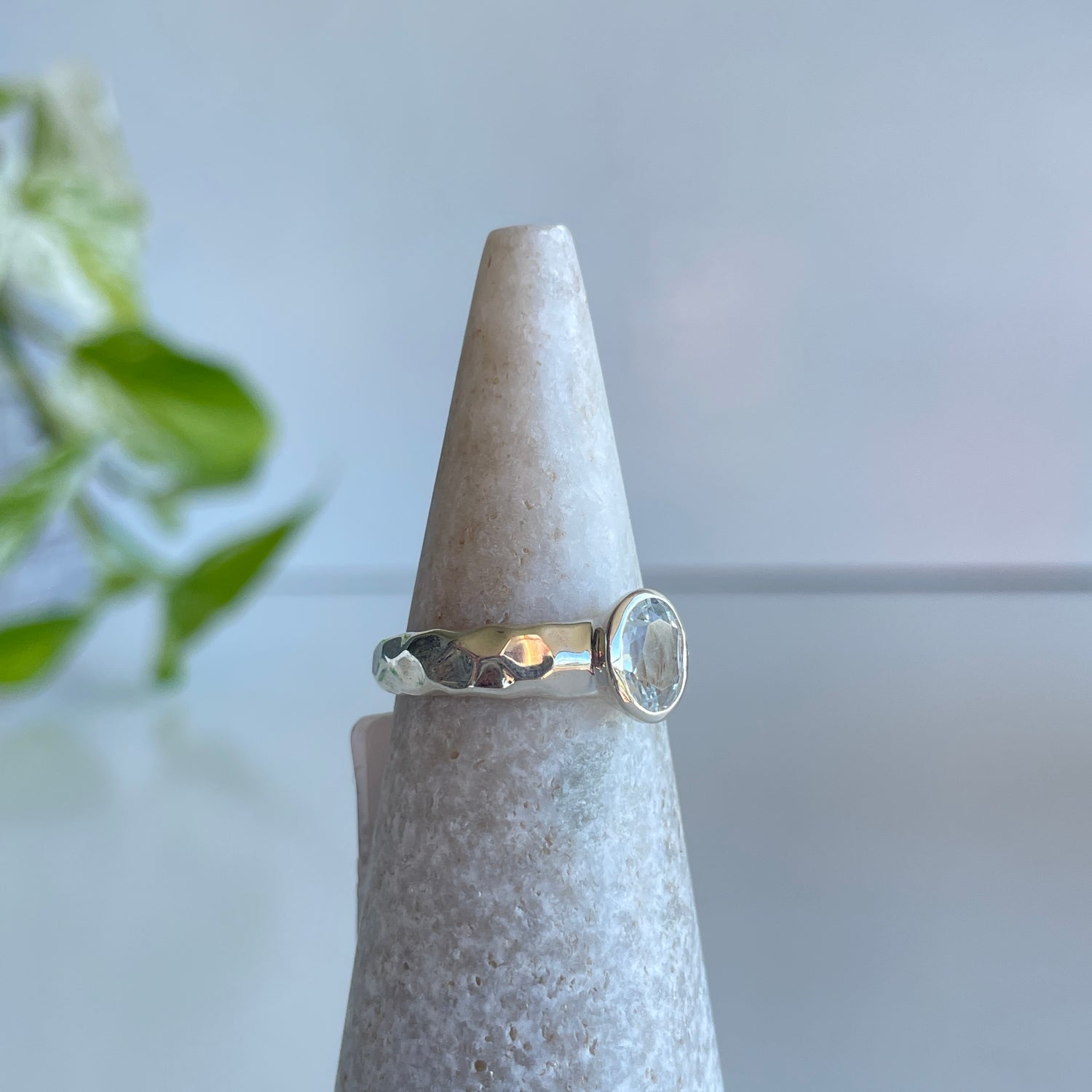 White Topaz Oval Ring Sz7.5