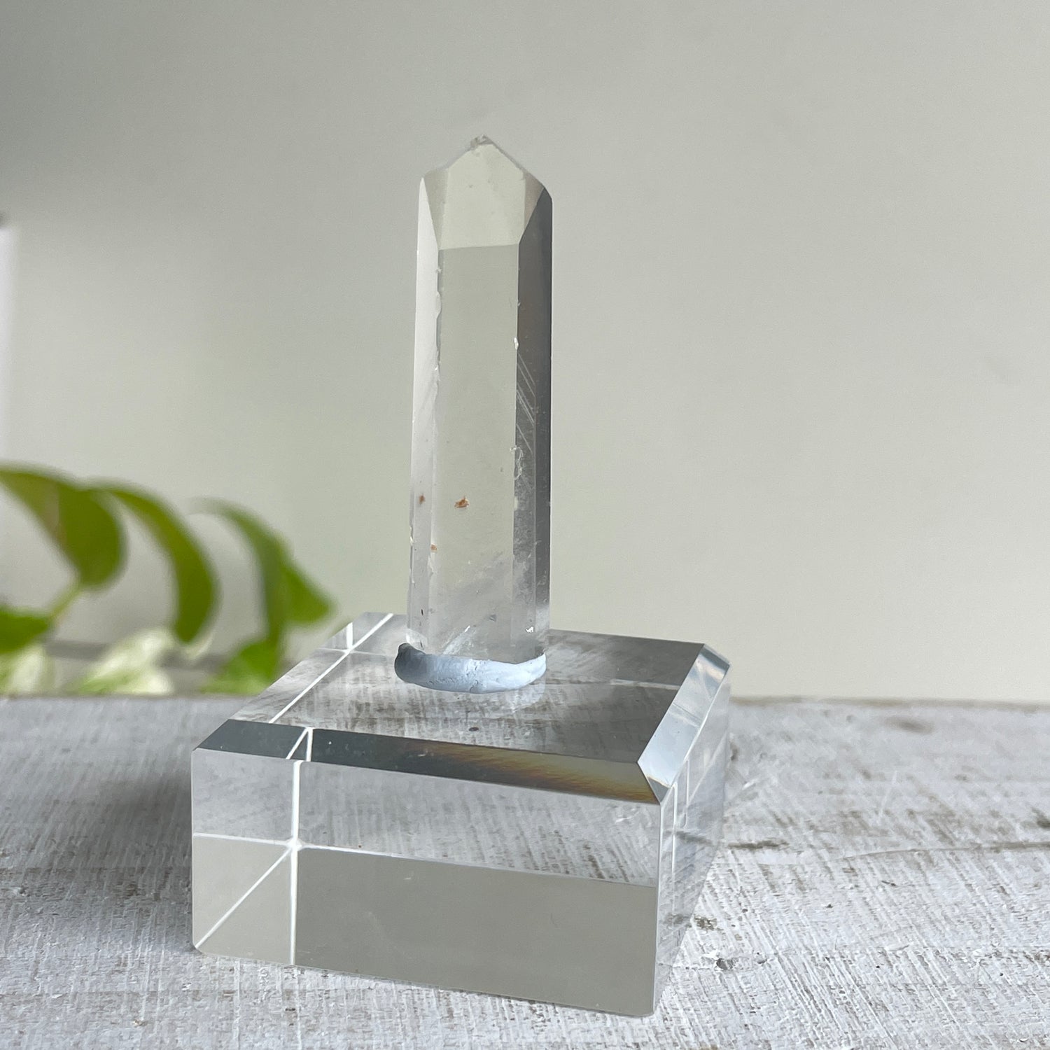 Phantom Quartz Generator Lge