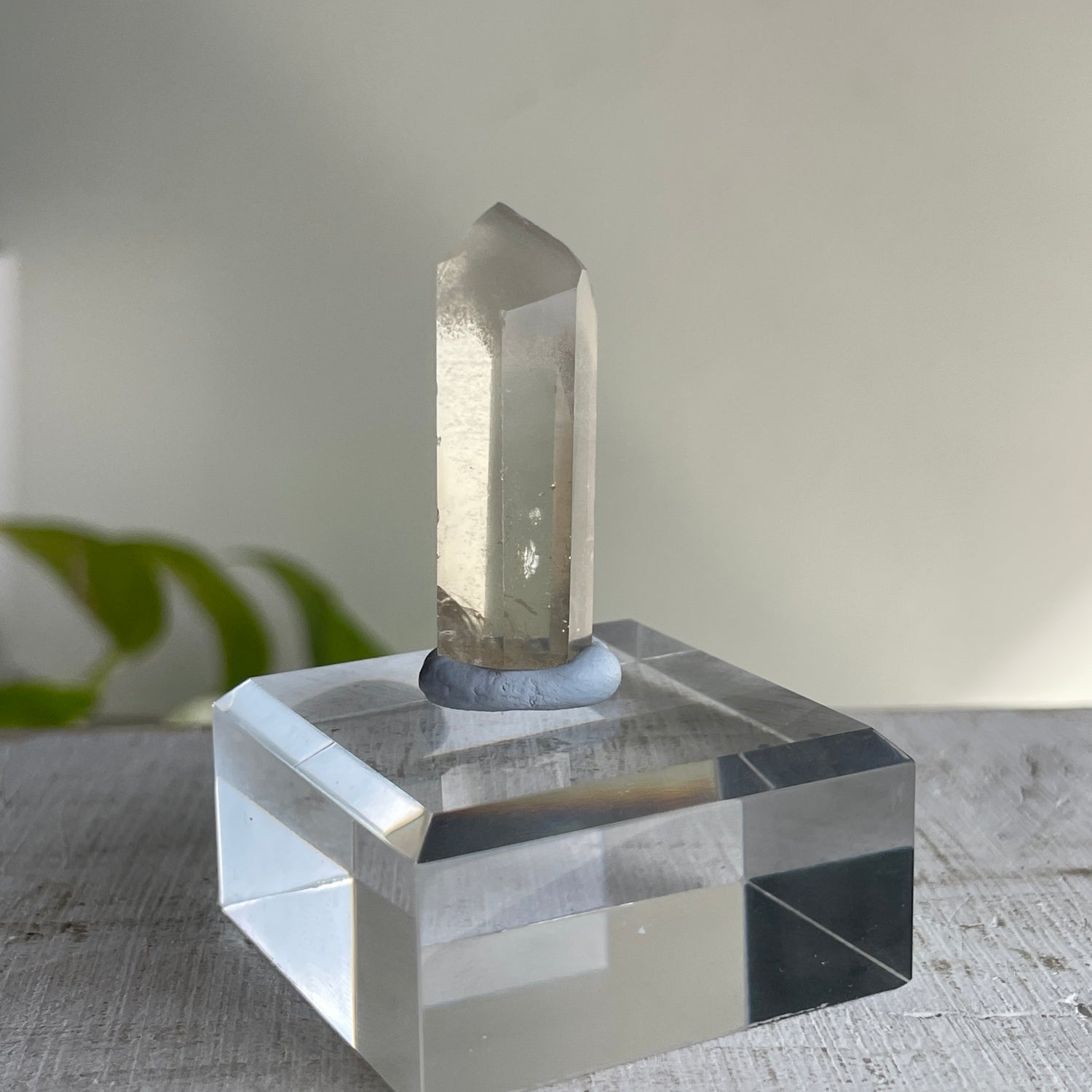 Phantom Quartz Generator Lge