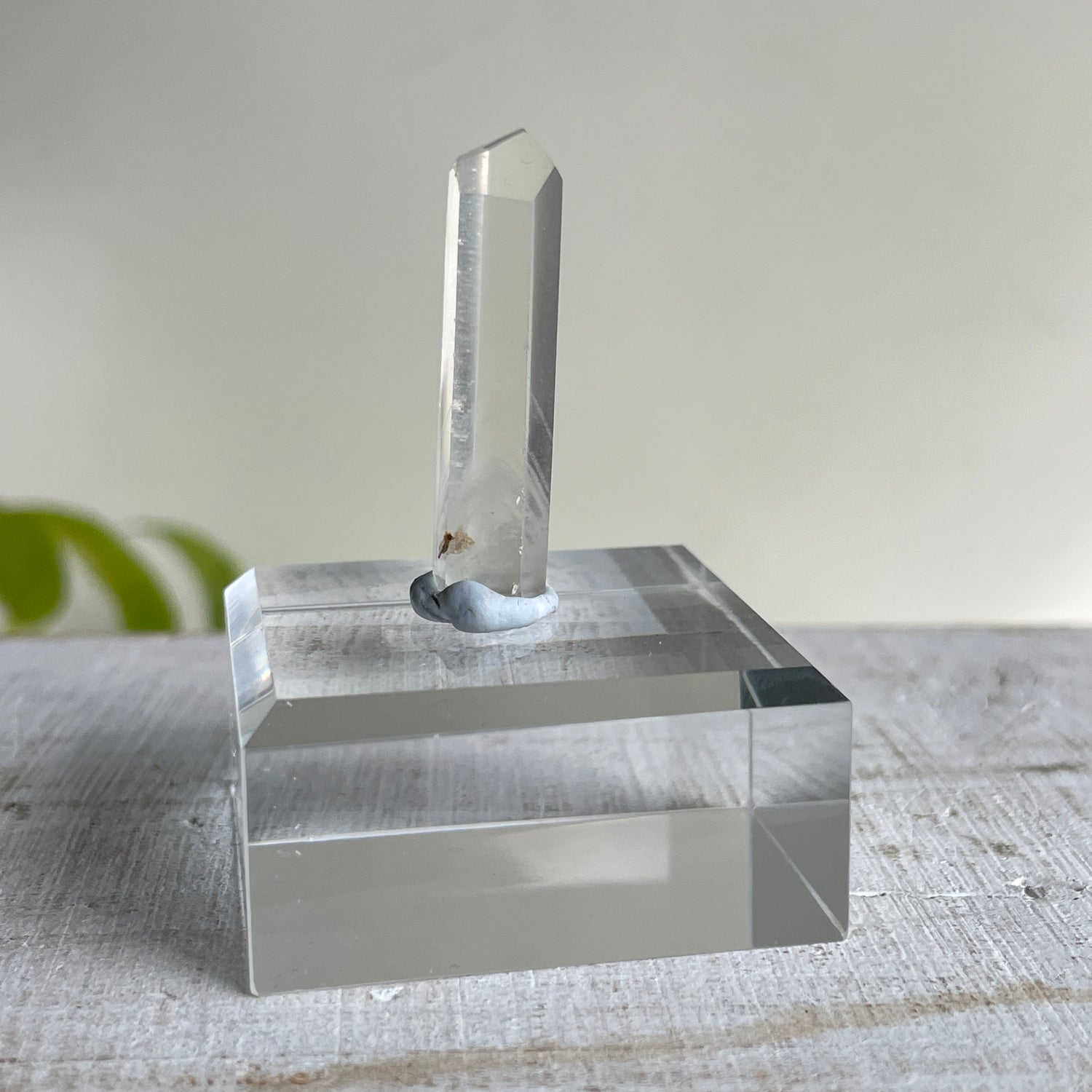 Phantom Quartz Generator Sml