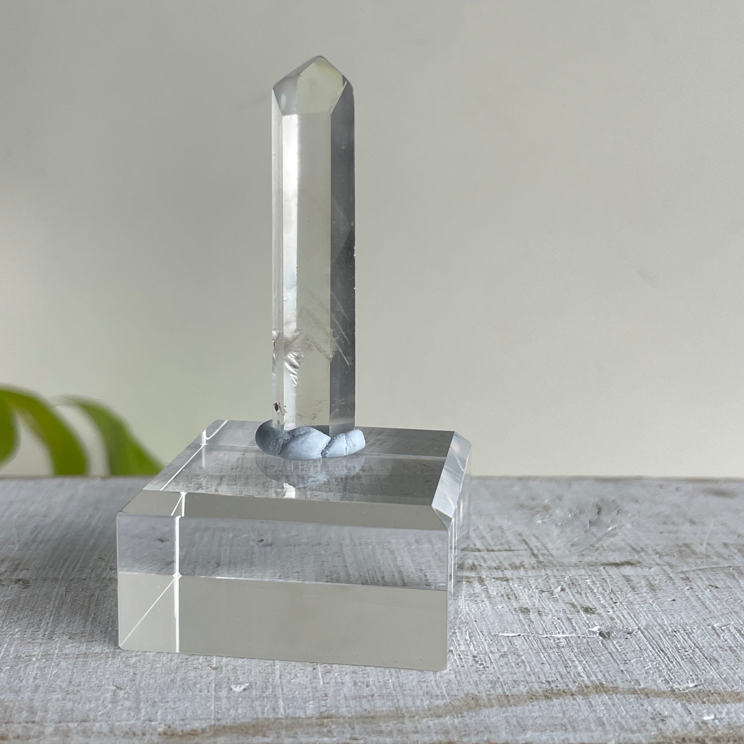 Phantom Quartz Generator Lge