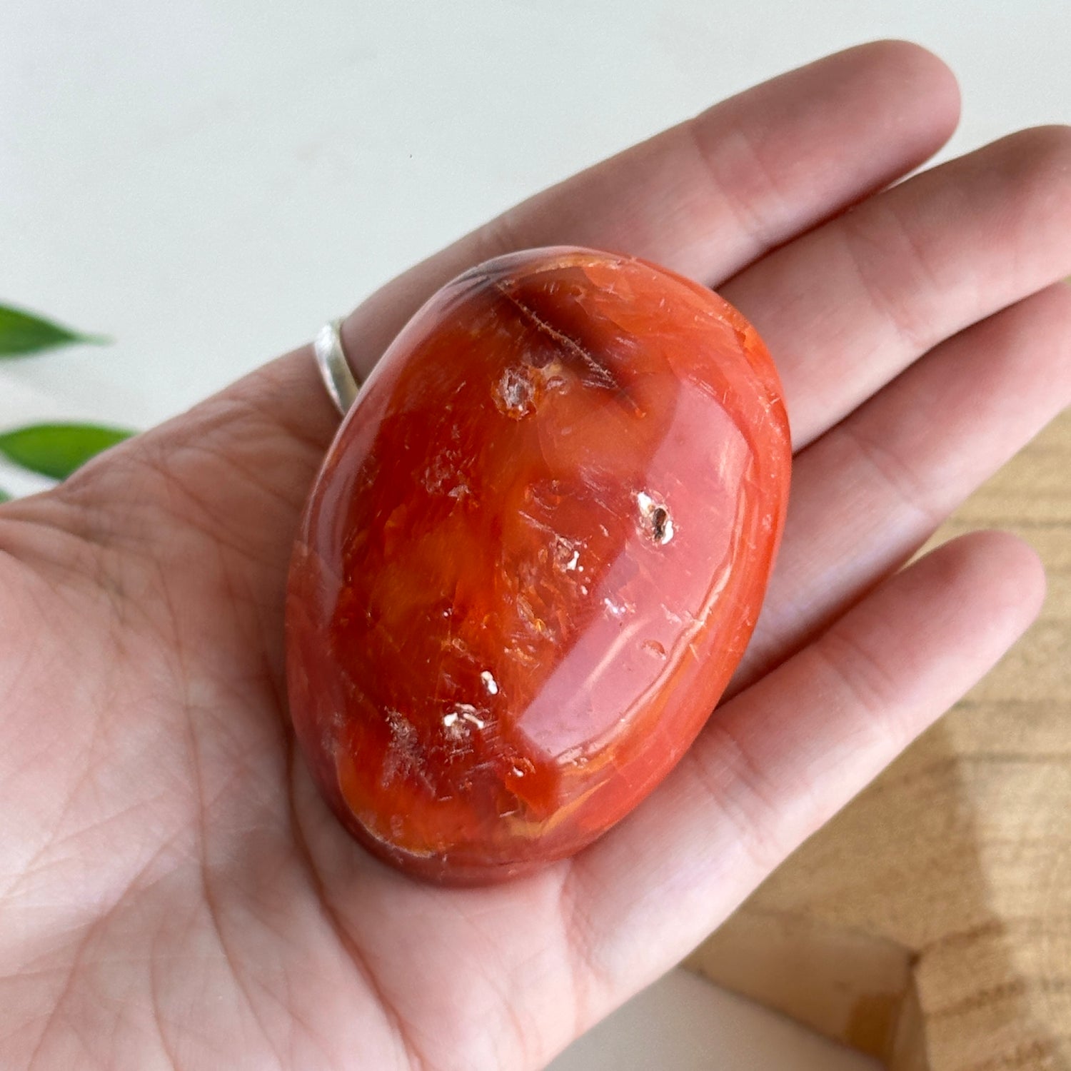 Carnelian Palmstone Medium