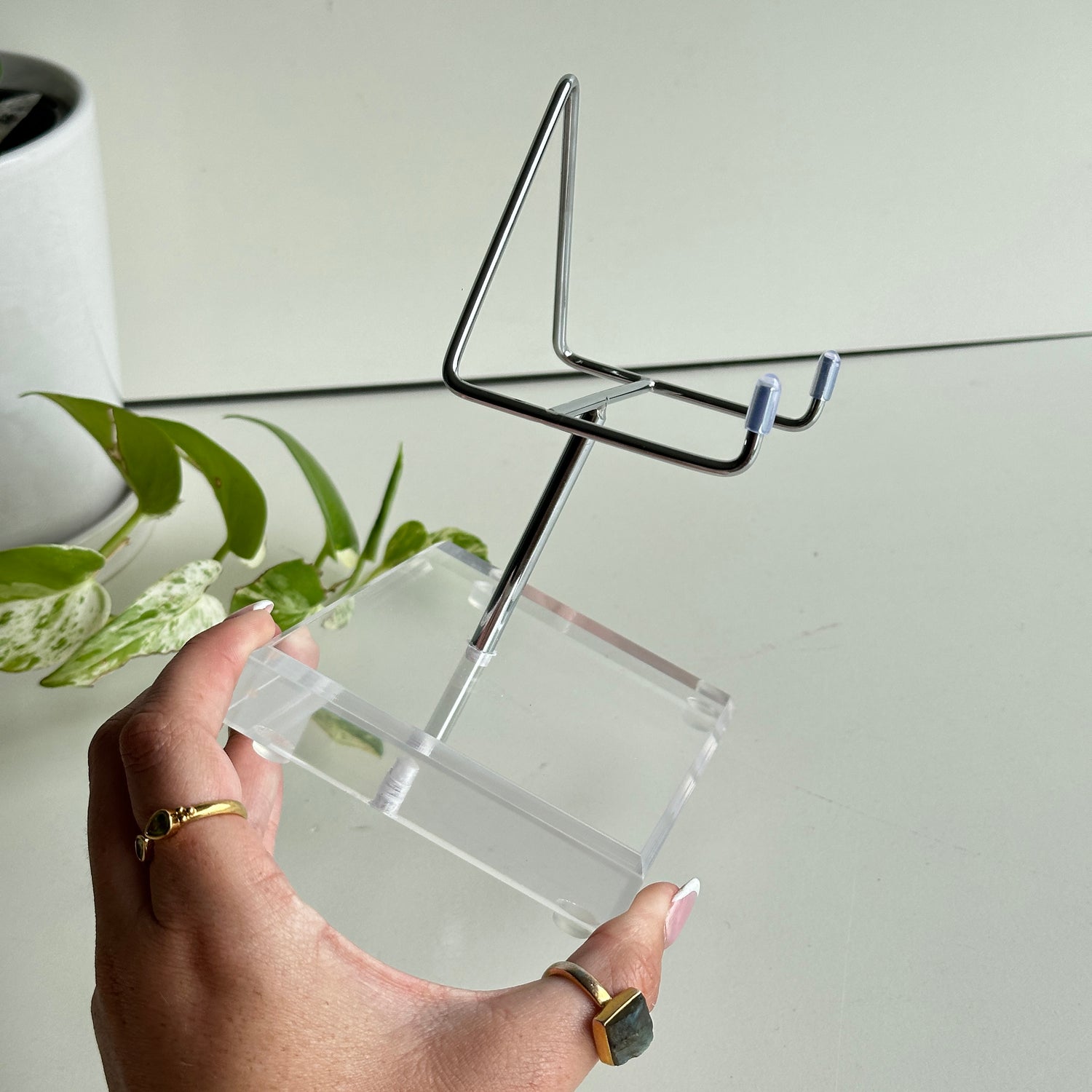 Acrylic Crystal Stand