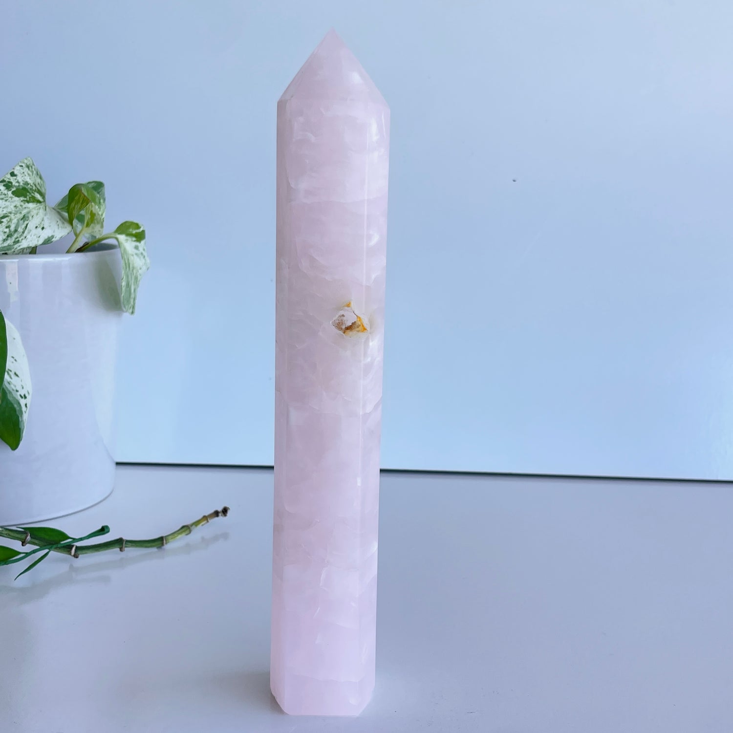 Mangano Calcite Generator 22.9cm