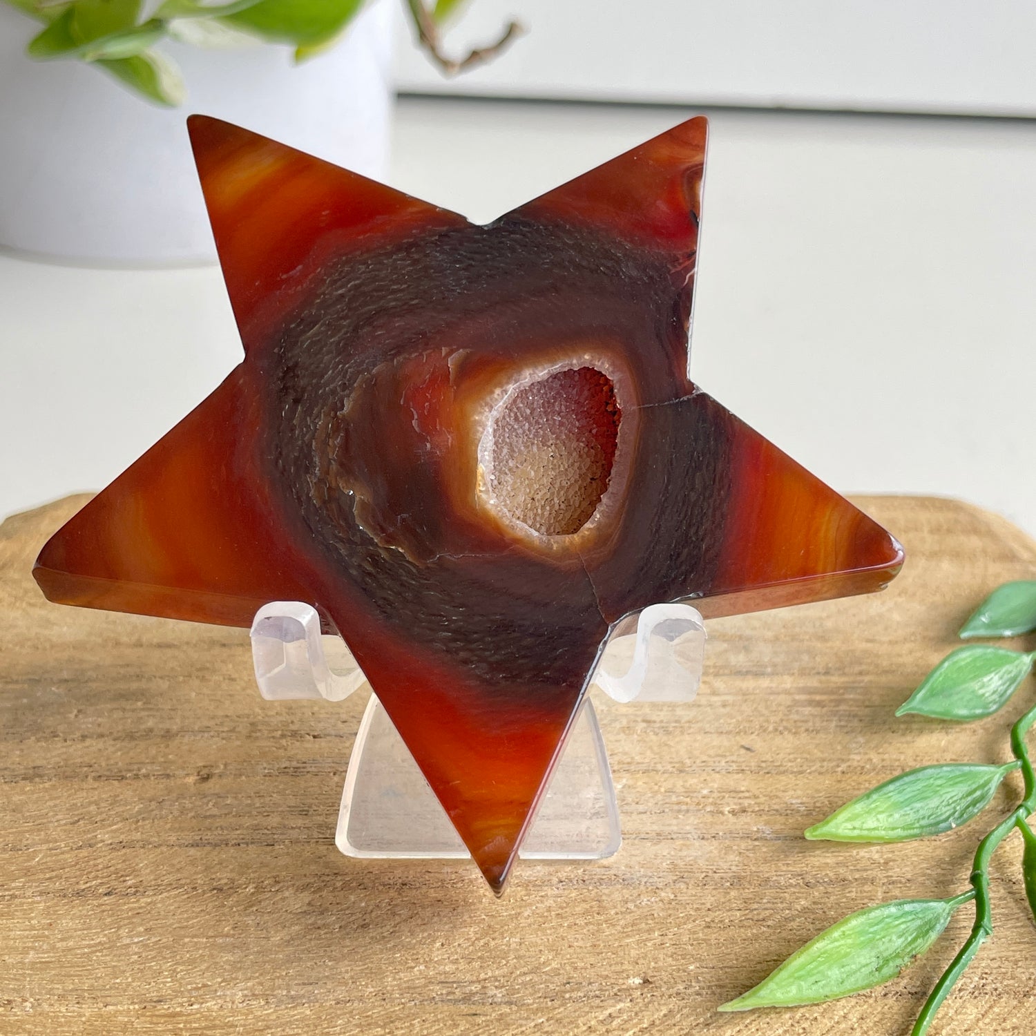 Carnelian Star 104g
