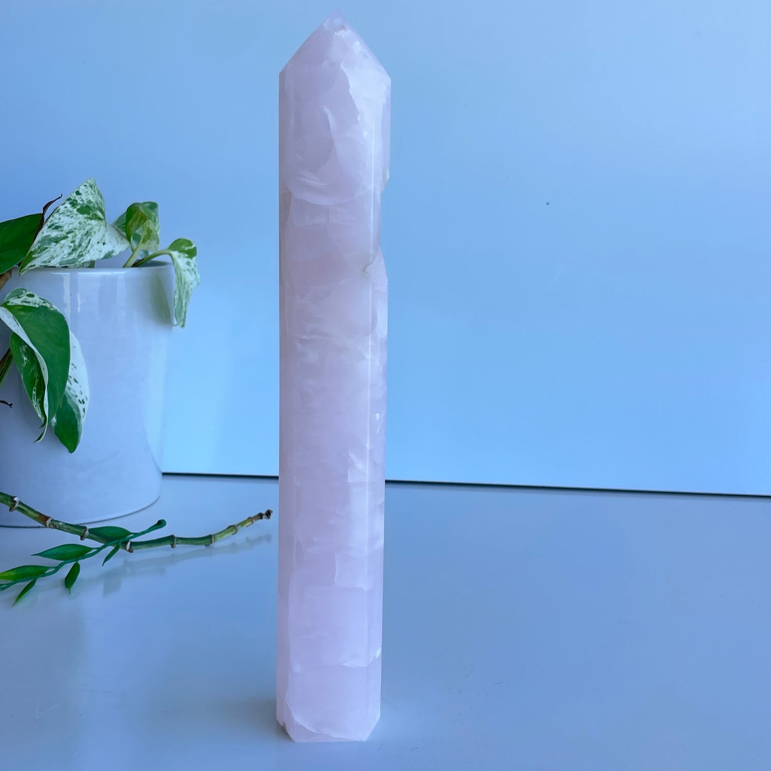 Mangano Calcite Generator 24cm