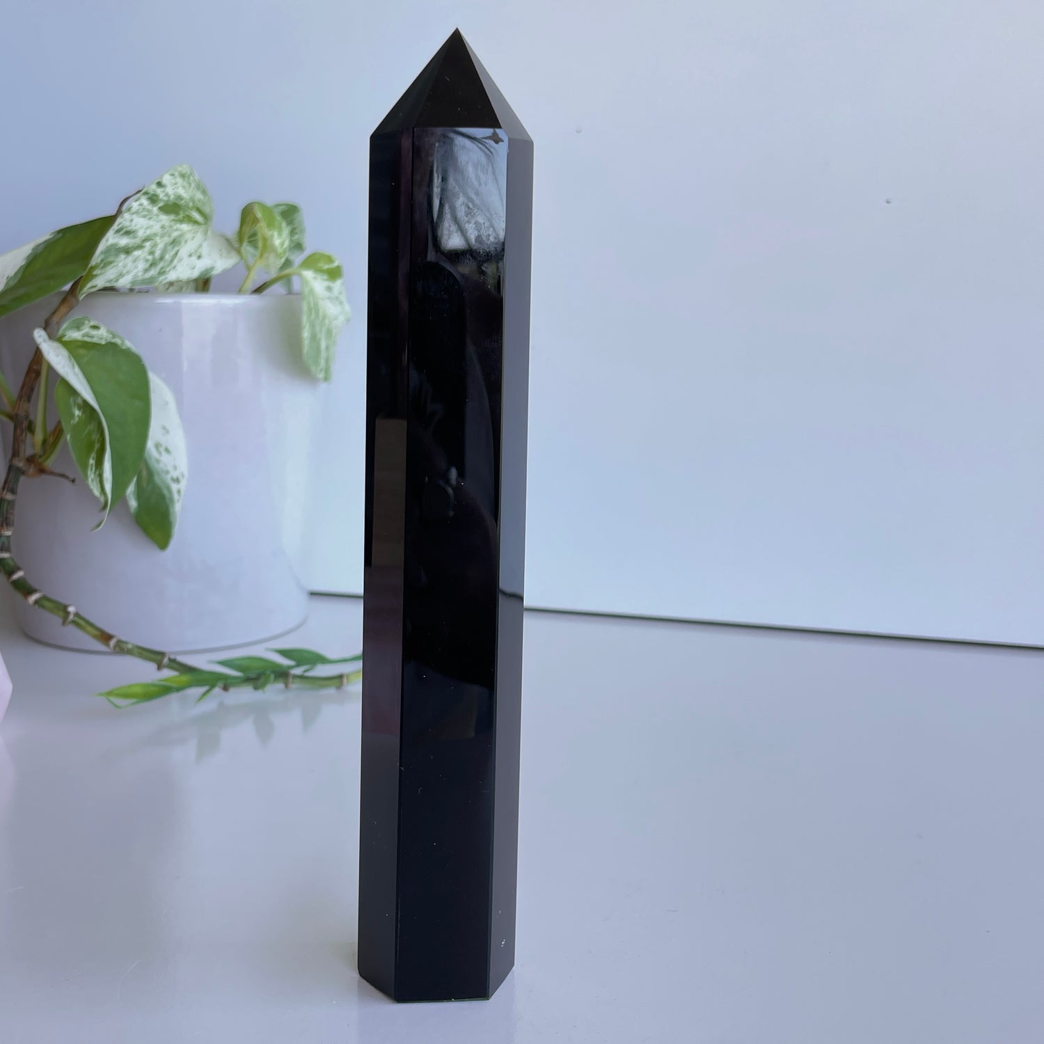 Black Obsidian Generator 19.8cm