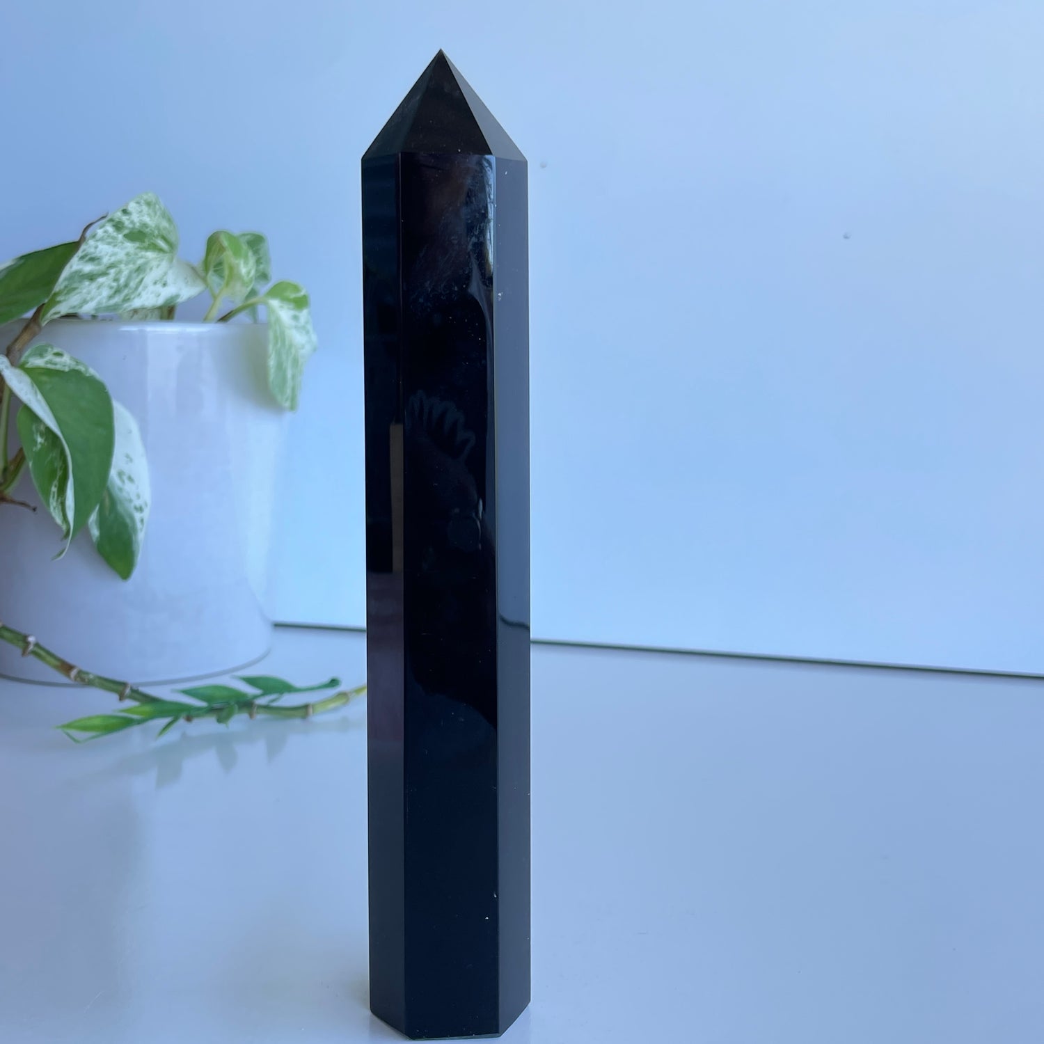 Black Obsidian Generator 19.8cm