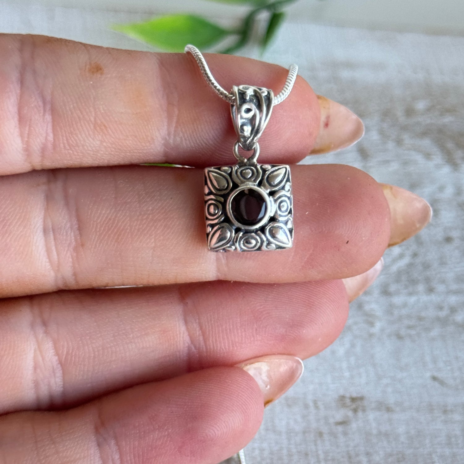 Smoky Quartz Square Pendant 001