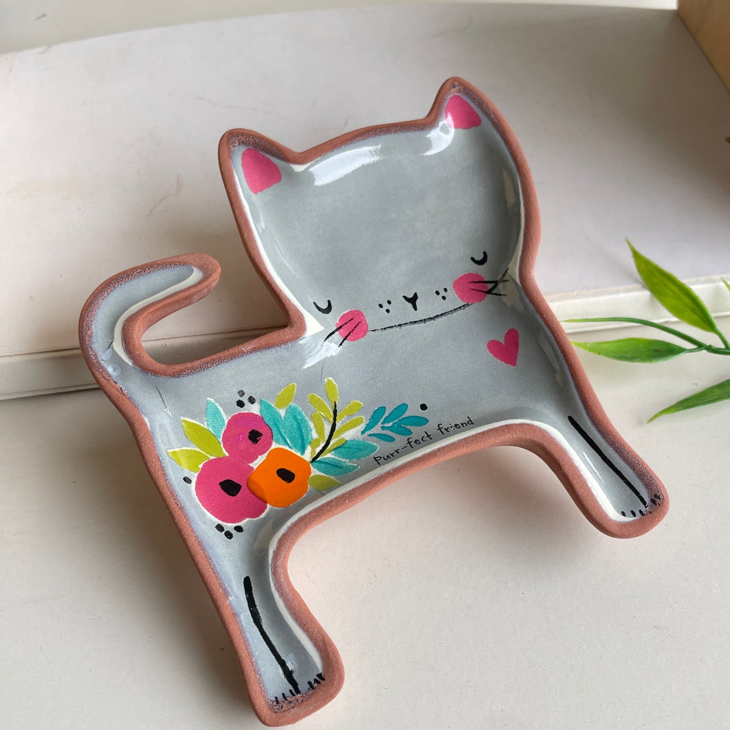 Grey Cat Dish DSH000113