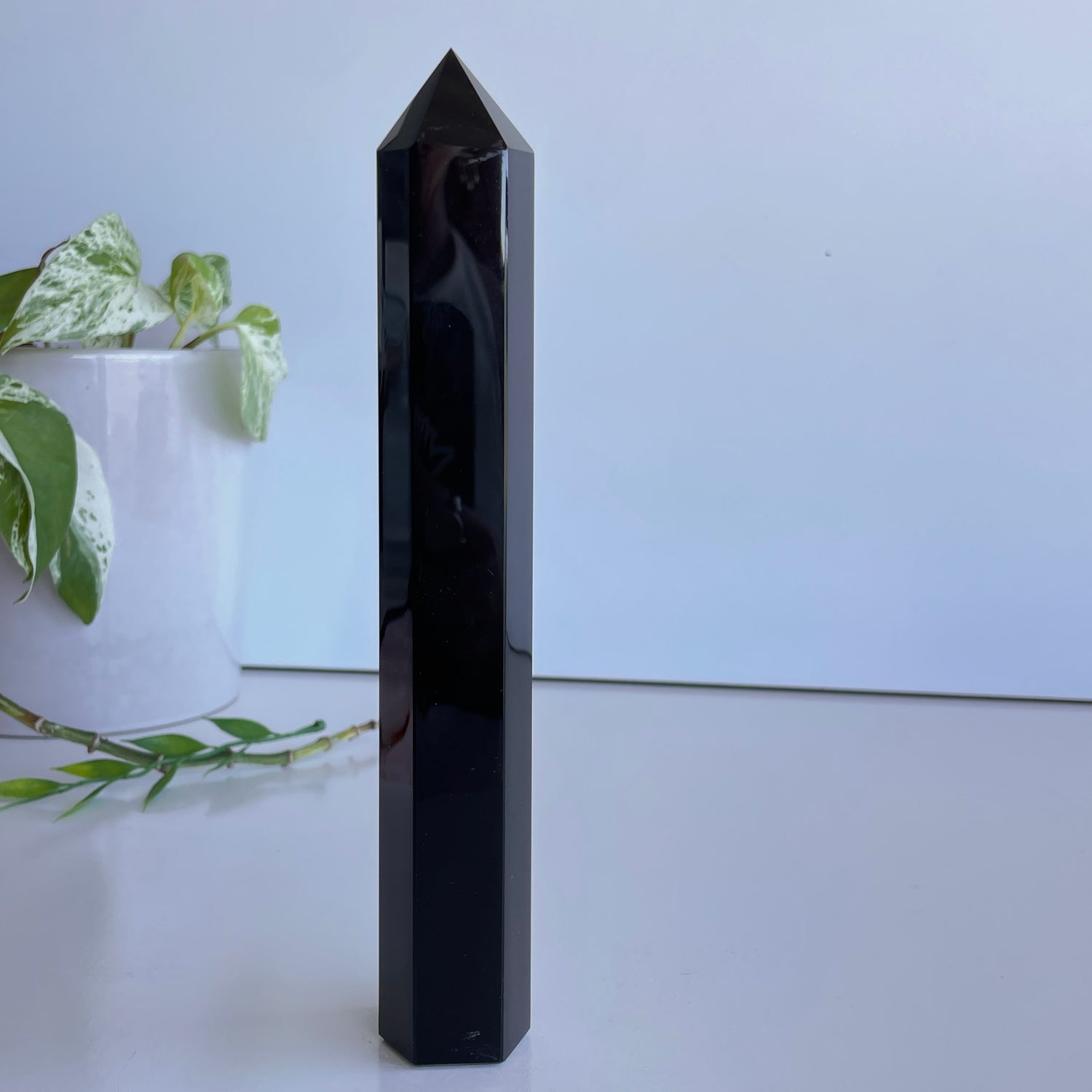 Black Obsidian Generator 20.3cm