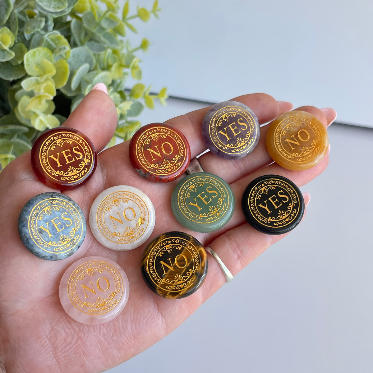 Crystal Yes/No Coin Assorted