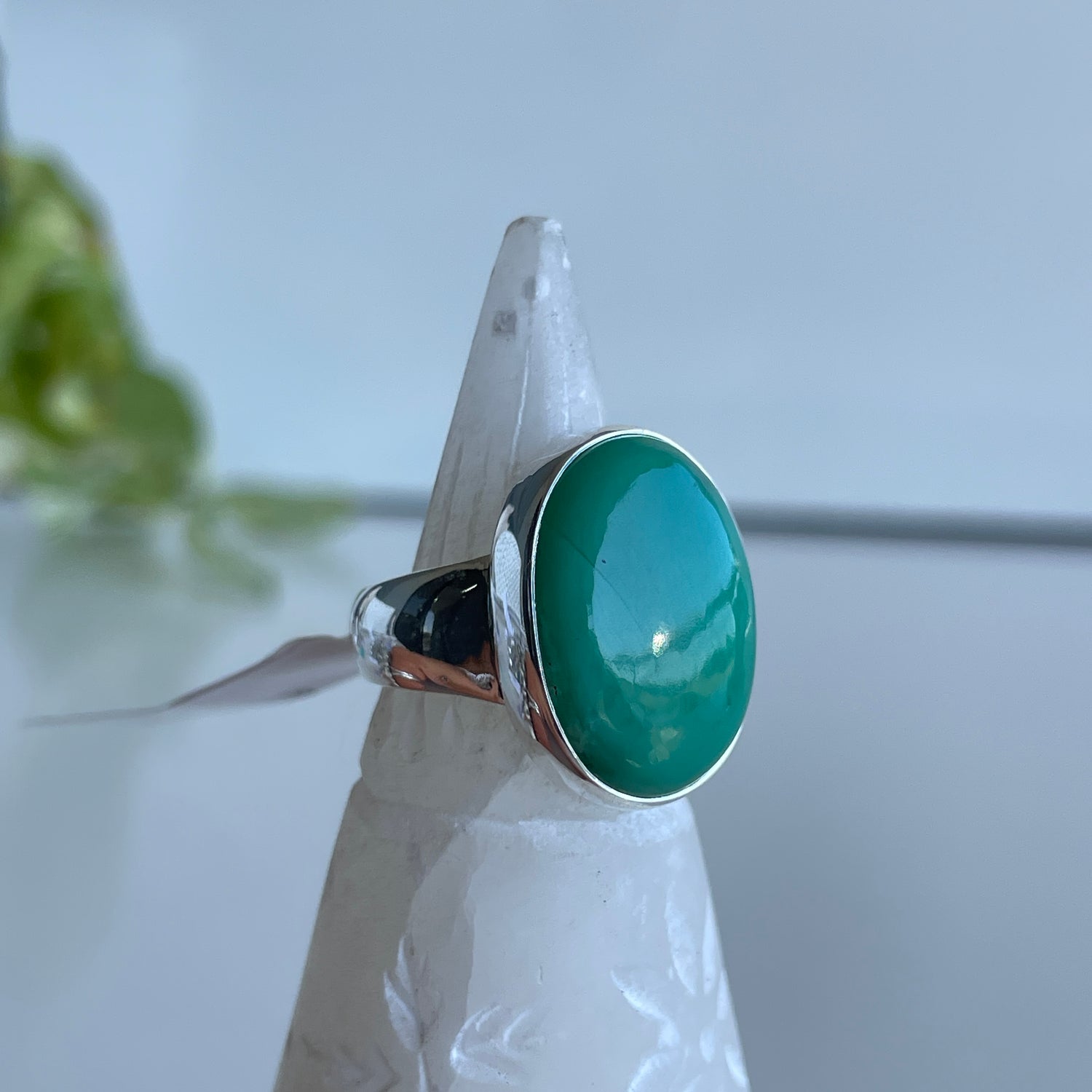 Chrysoprase Oval Ring Sz8