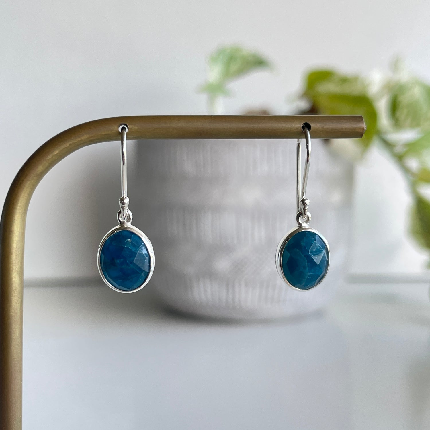 Blue Apatite Oval Earrings 005