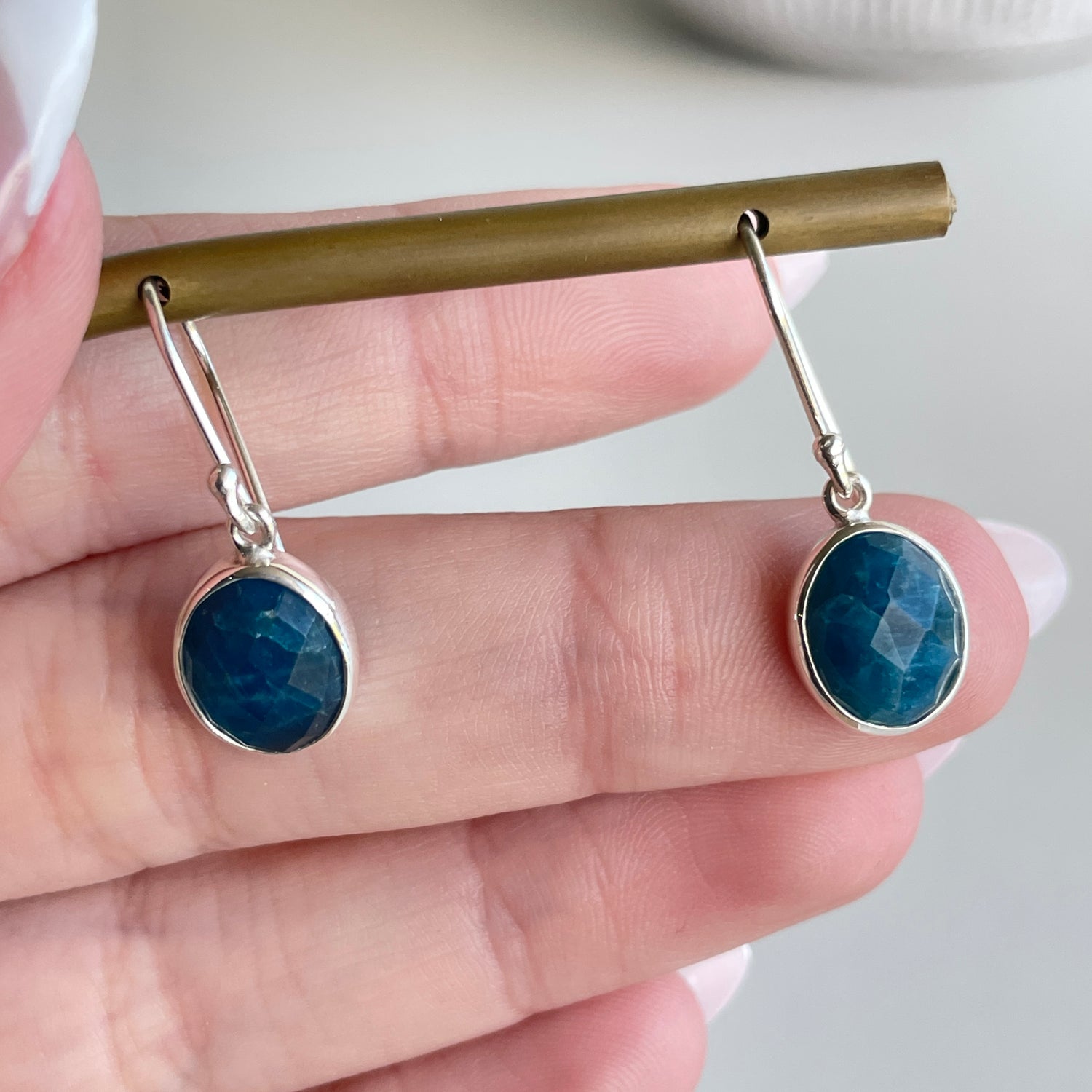 Blue Apatite Oval Earrings 005