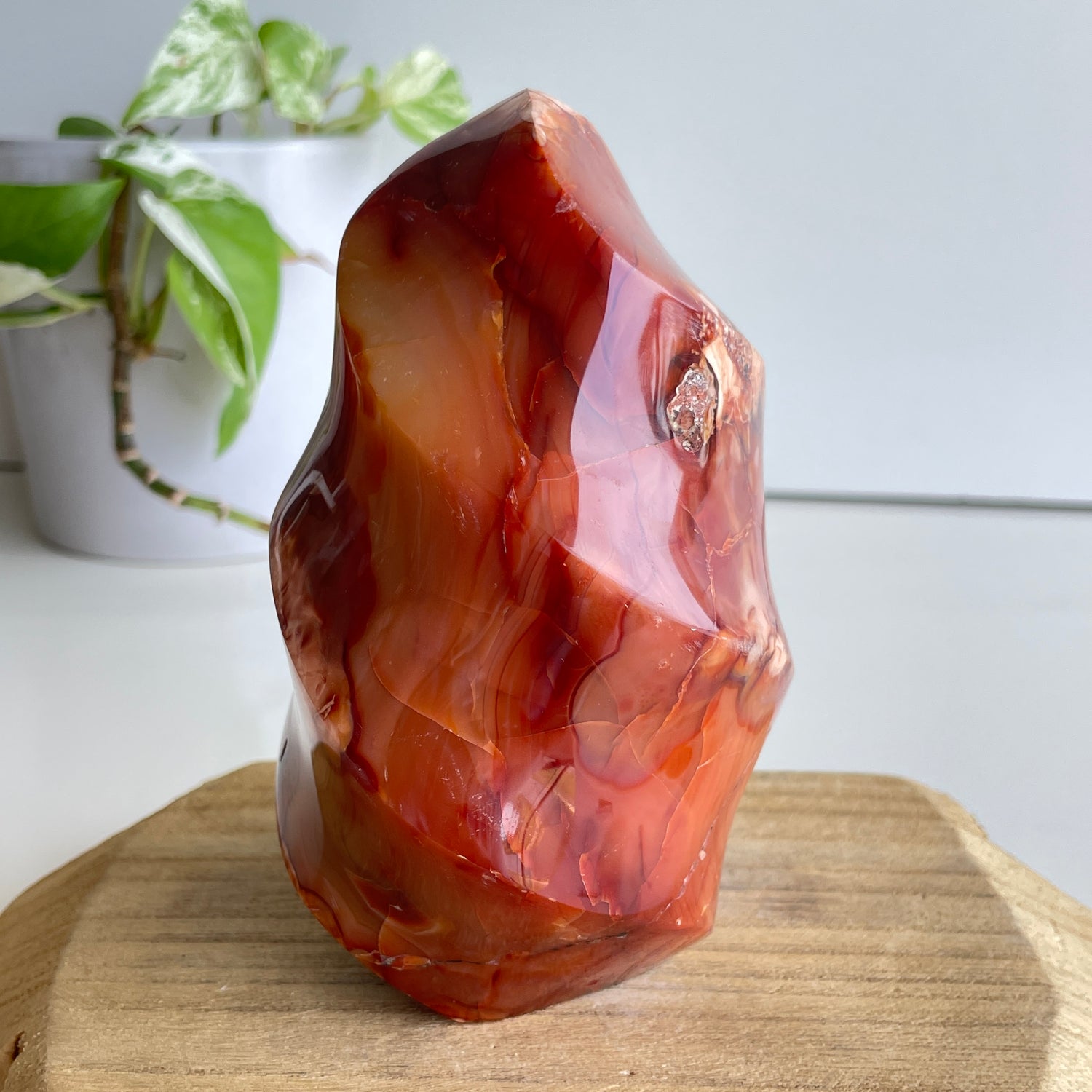 Carnelian Flame 13.2cm