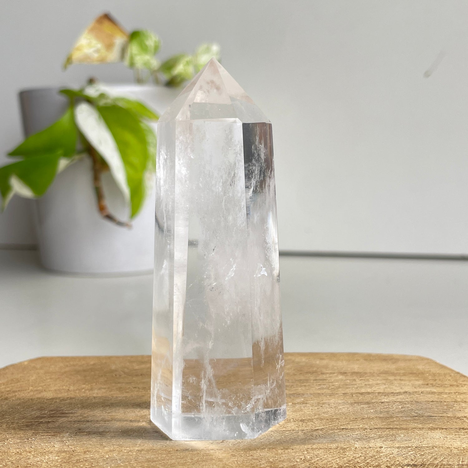 Clear Quartz Generator - AA Grade 9cm
