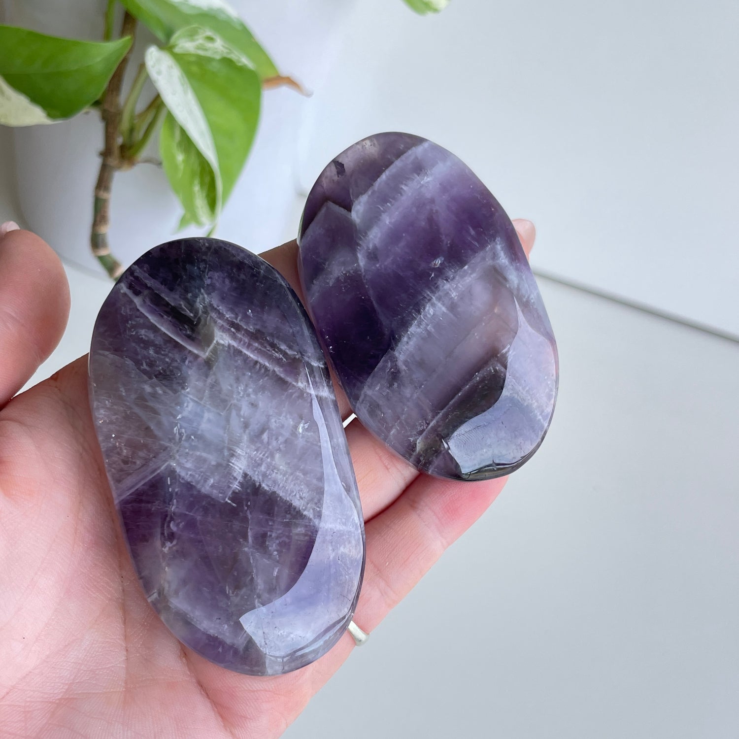 Chevron Amethyst Palmstone Large