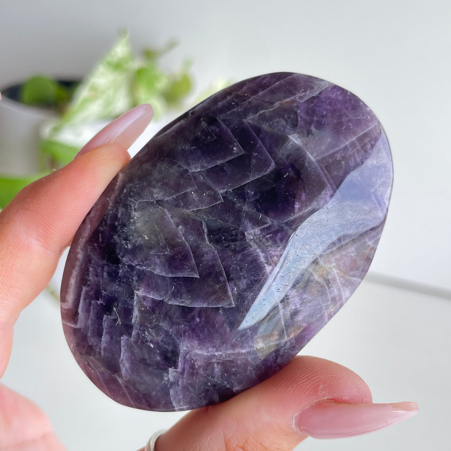 Chevron Amethyst Palmstone Large