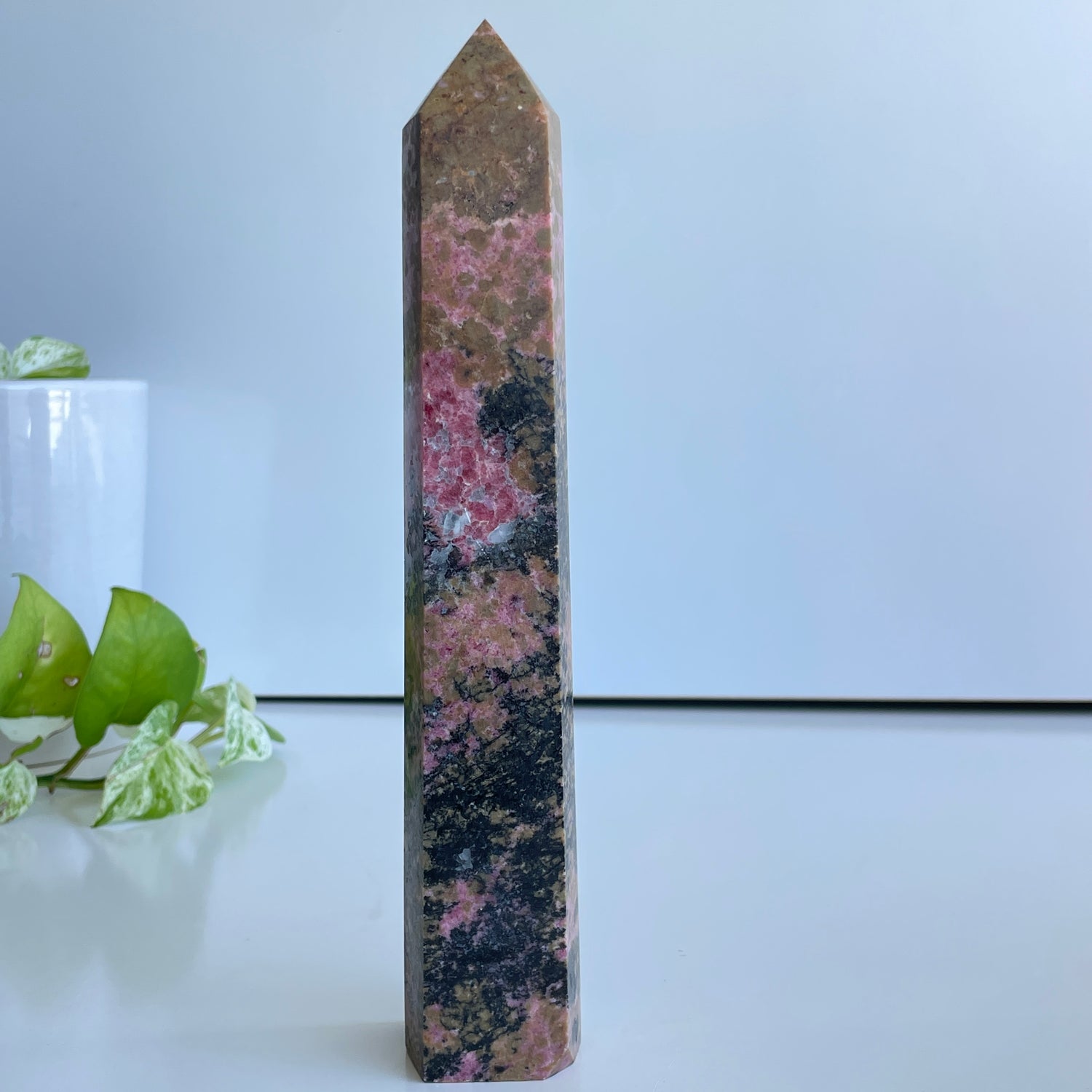 Rhodonite Generator 23cm
