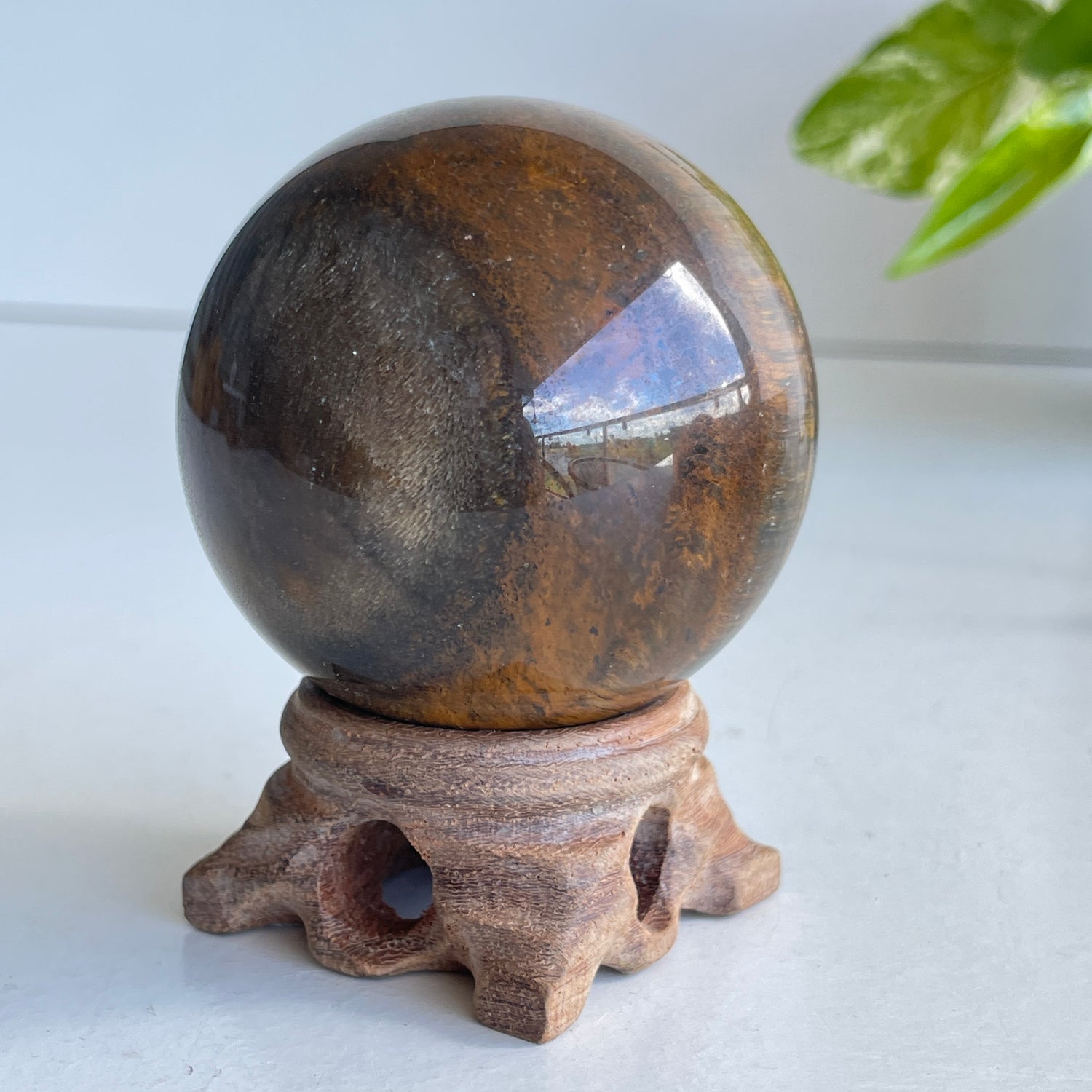 Tigers Eye Sphere 5.8cm 01