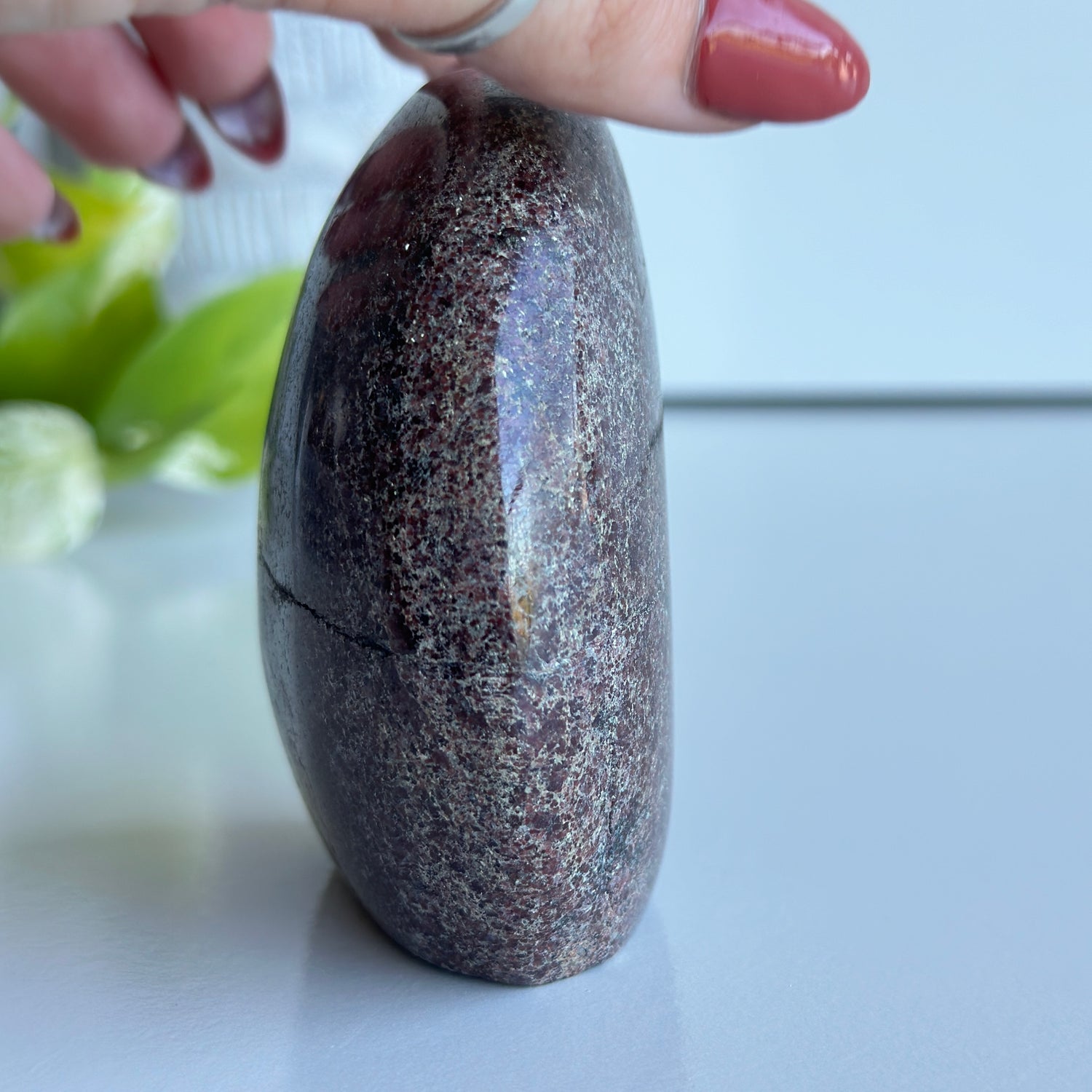 Garnet Freeform 8.8cm