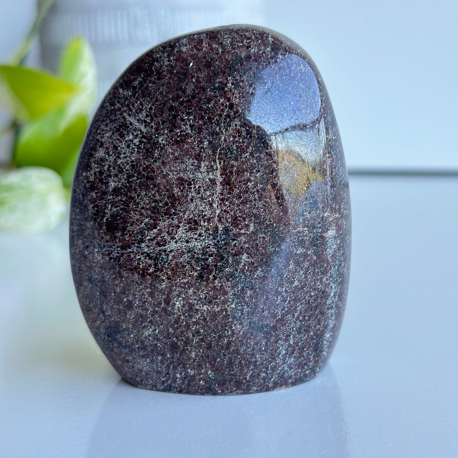 Garnet Freeform 8.8cm