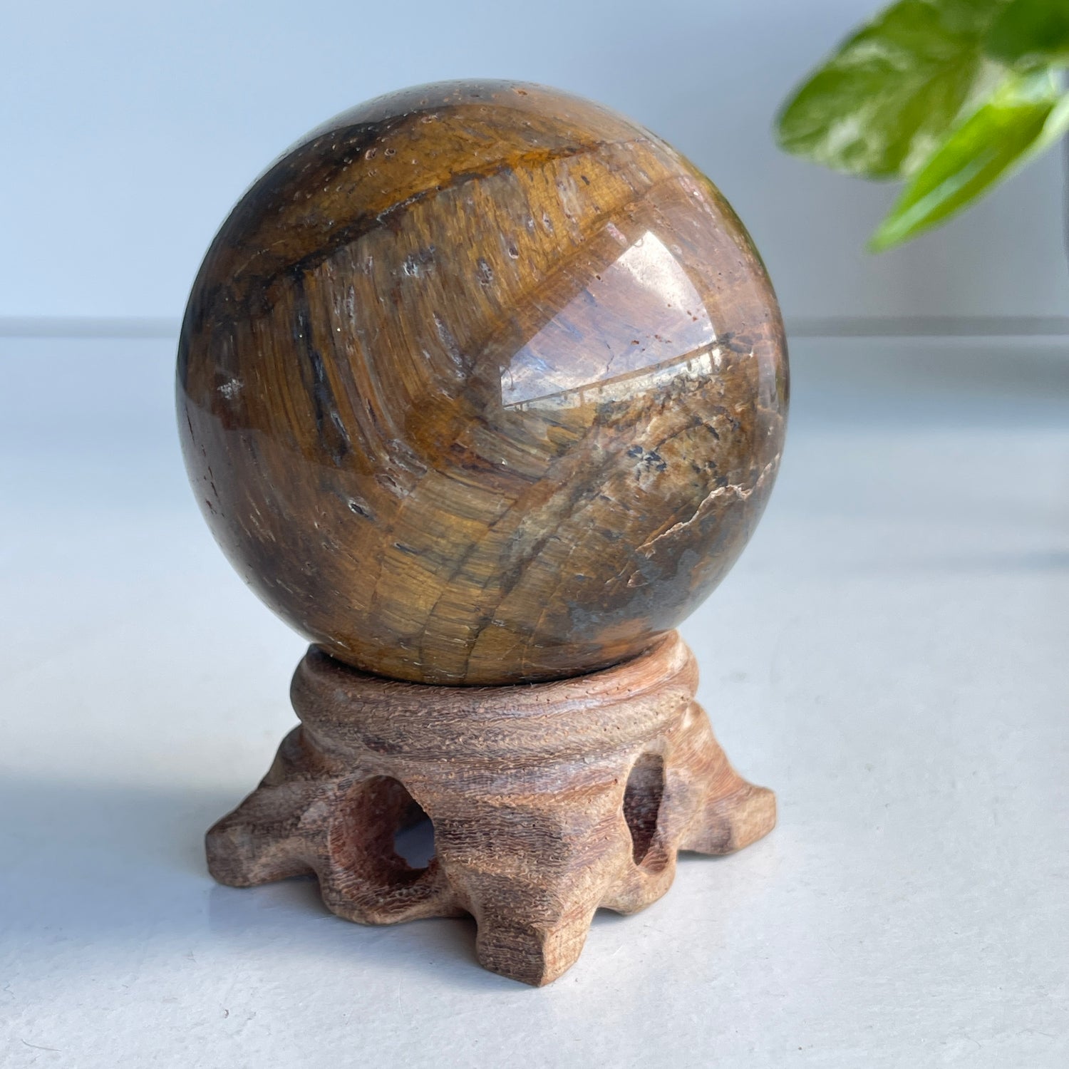 Tigers Eye Sphere 5.8cm 02