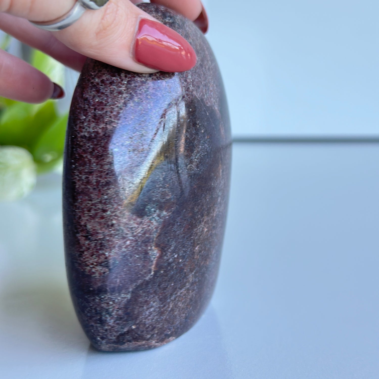 Garnet Freeform 10cm