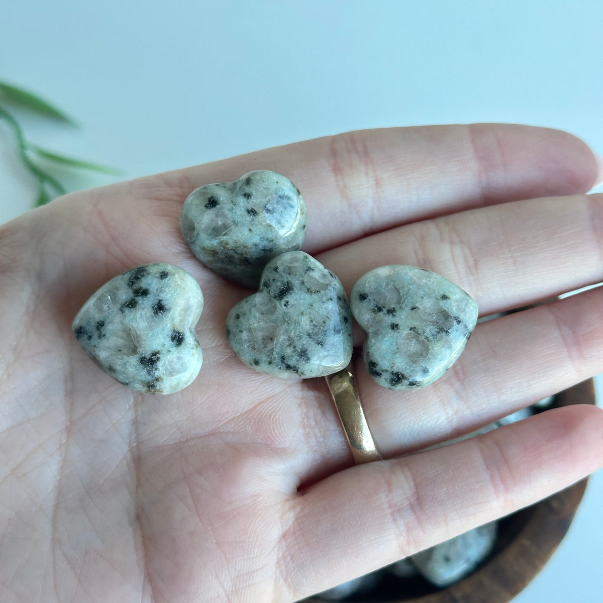 Kiwi Jasper Mini Heart 2cm