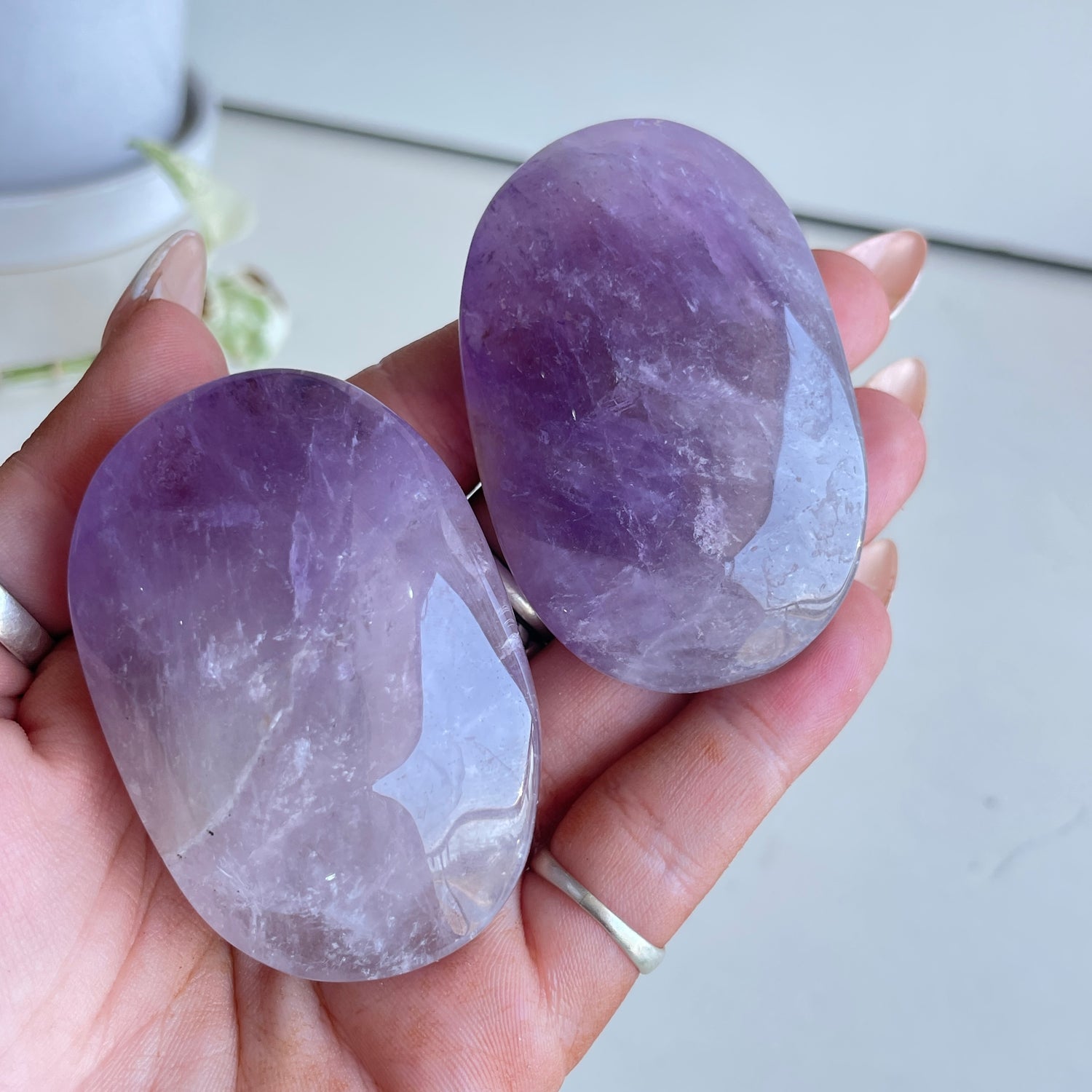 Amethyst Palmstone Large