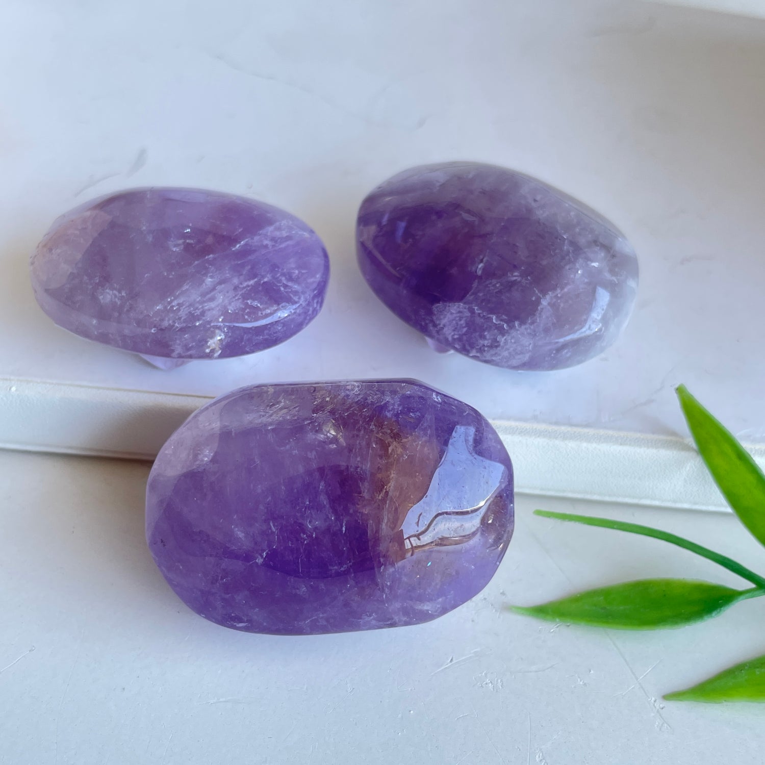 Amethyst Palmstone Tiny