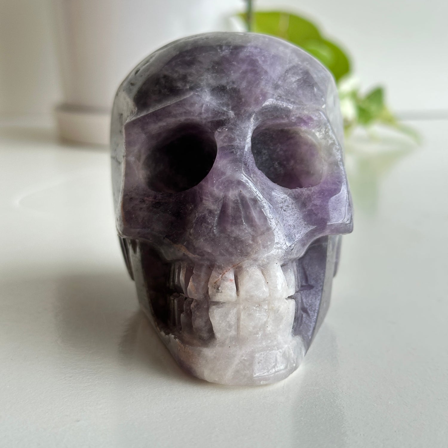 Chevron Amethyst Skull 762g