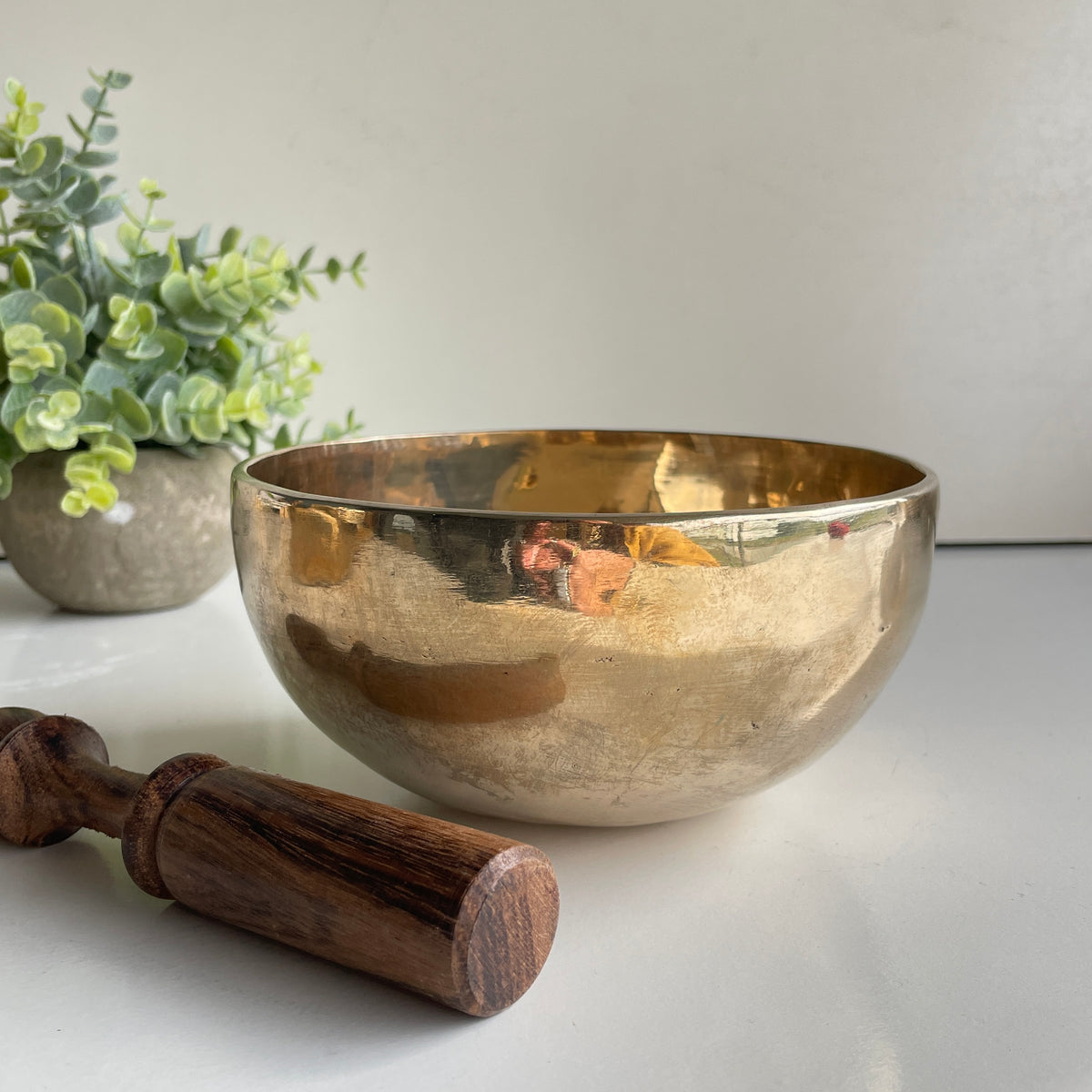 Brass Singing Bowl KH863 700g
